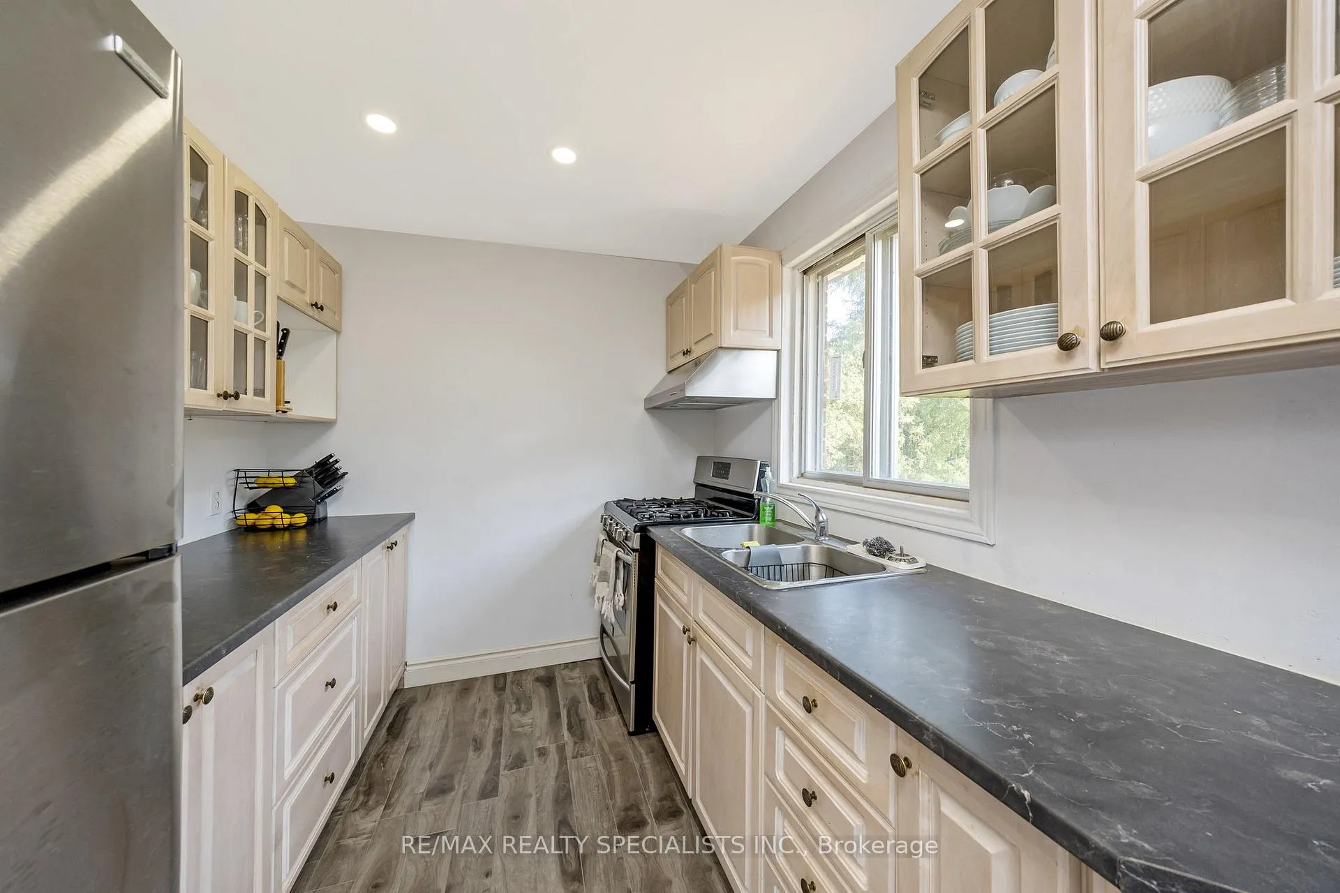 Photo 13 of 8511 Guelph Line, Milton, Rural Milton West — HOMEH