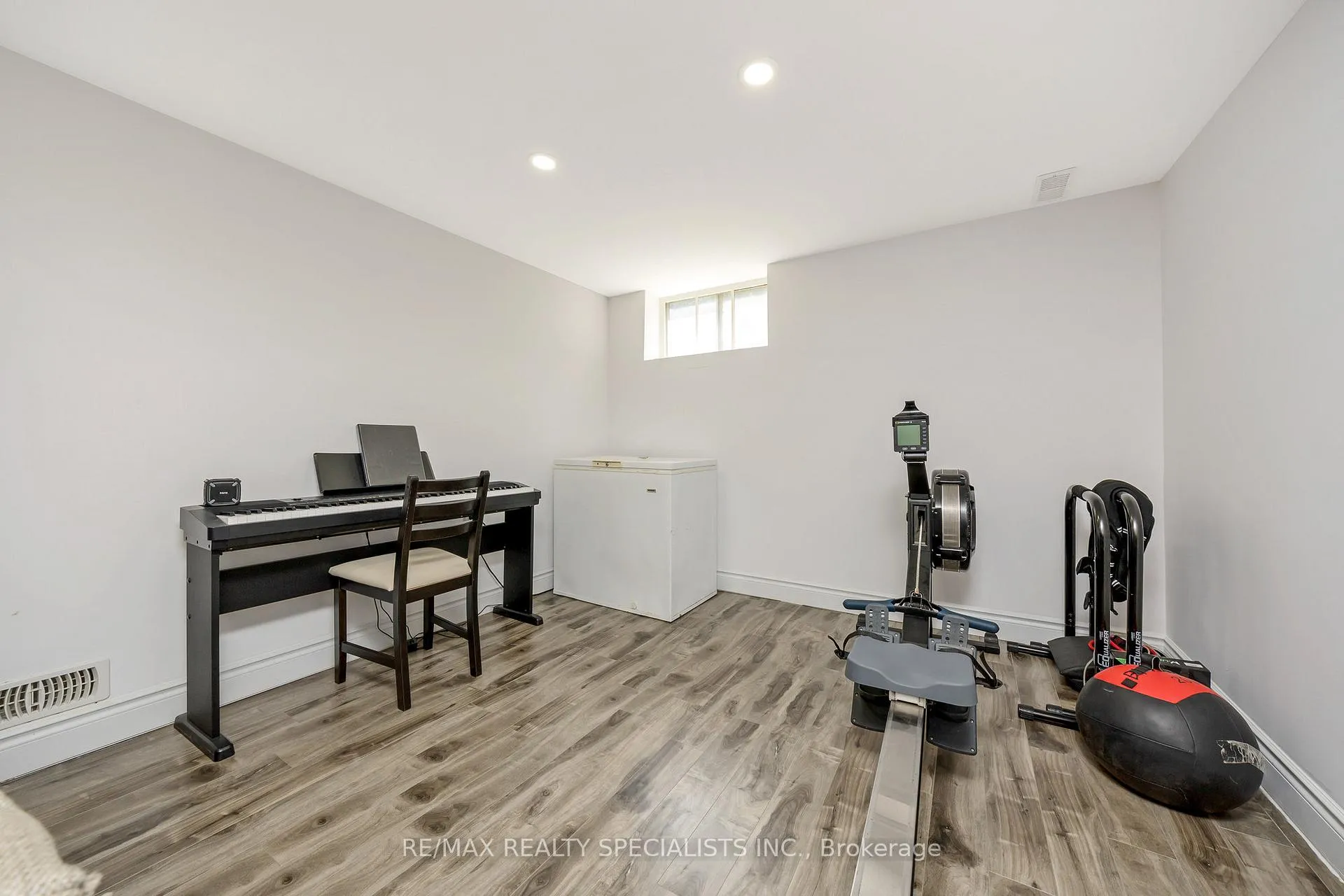 Photo 28 of 8511 Guelph Line, Milton, Rural Milton West — HOMEH