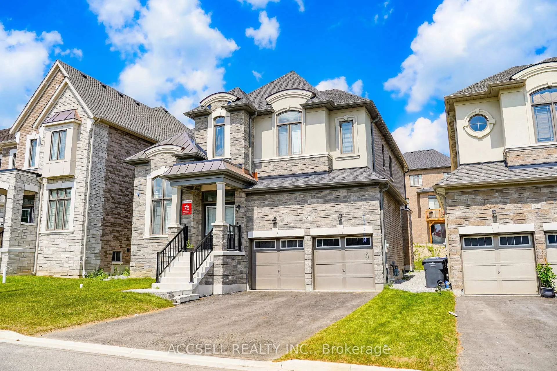 Photo 2 of 95 James Walker Avenue, Caledon, Caledon East — HOMEH