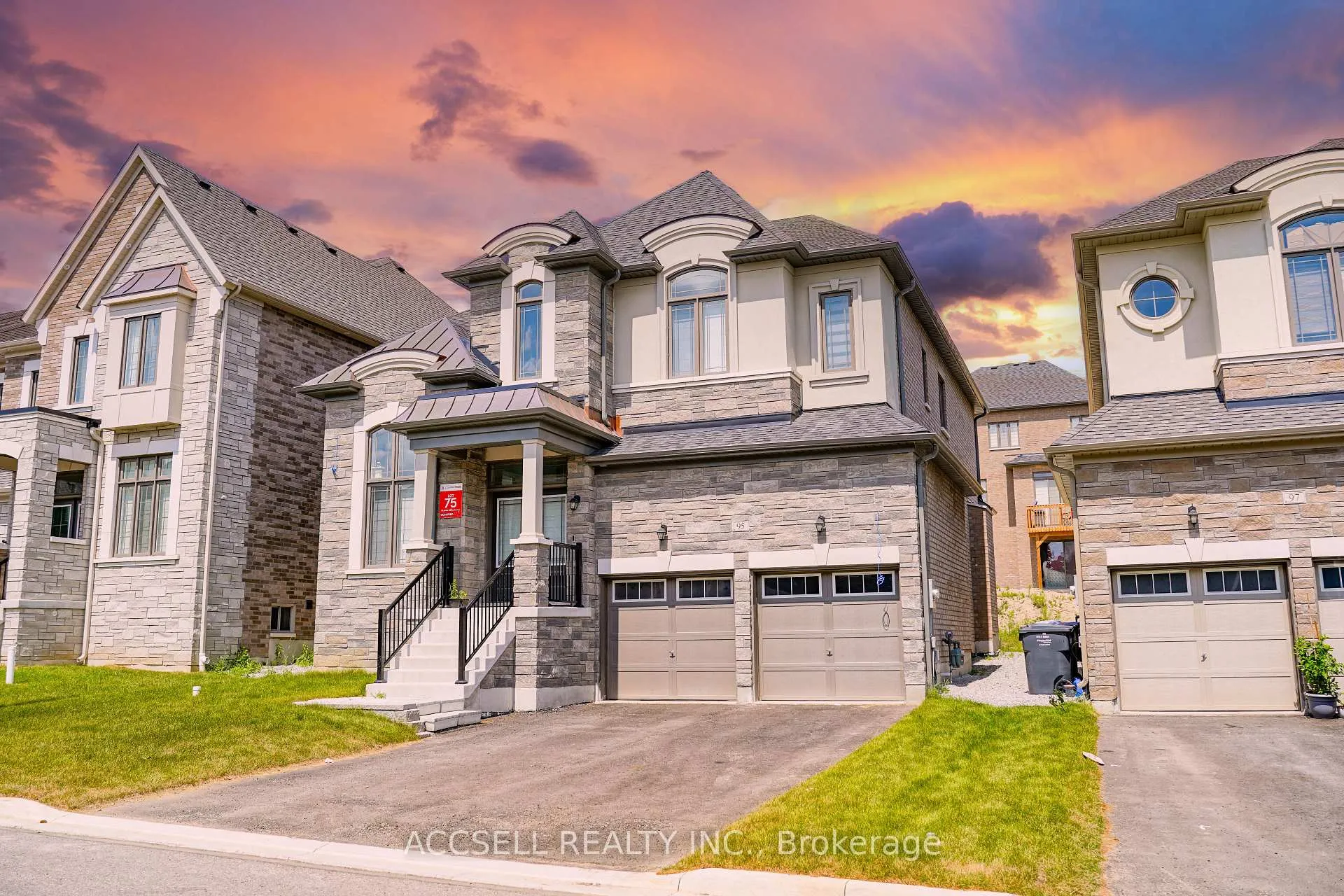 Photo 3 of 95 James Walker Avenue, Caledon, Caledon East — HOMEH