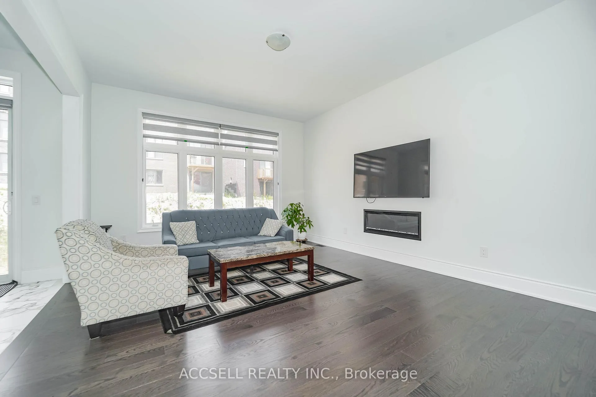 Photo 18 of 95 James Walker Avenue, Caledon, Caledon East — HOMEH