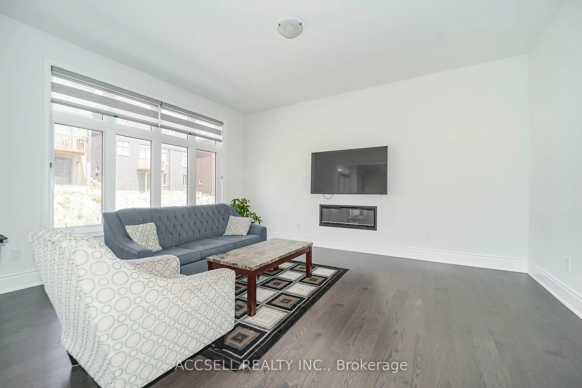 Photo 19 of 95 James Walker Avenue, Caledon, Caledon East — HOMEH