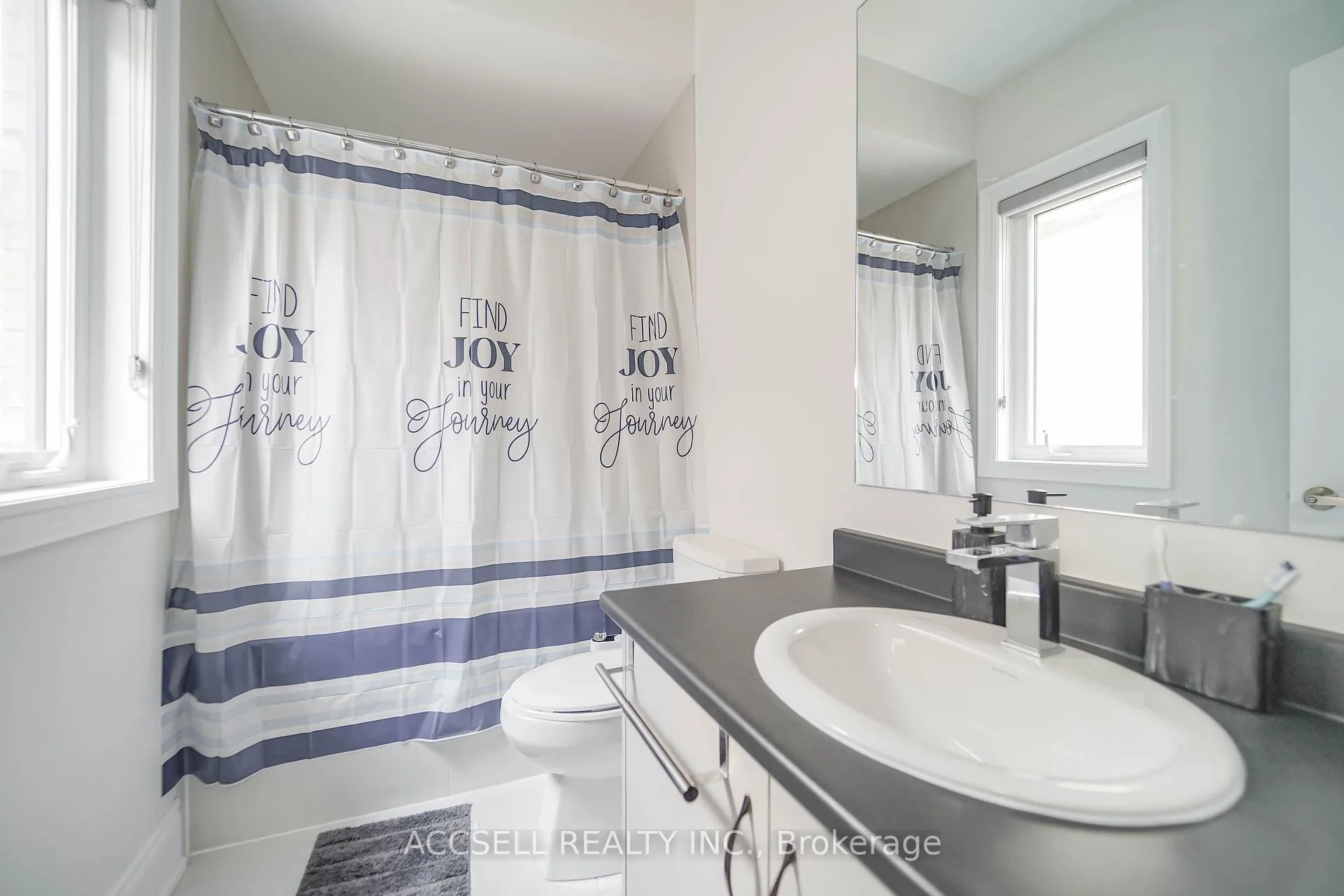 Photo 24 of 95 James Walker Avenue, Caledon, Caledon East — HOMEH