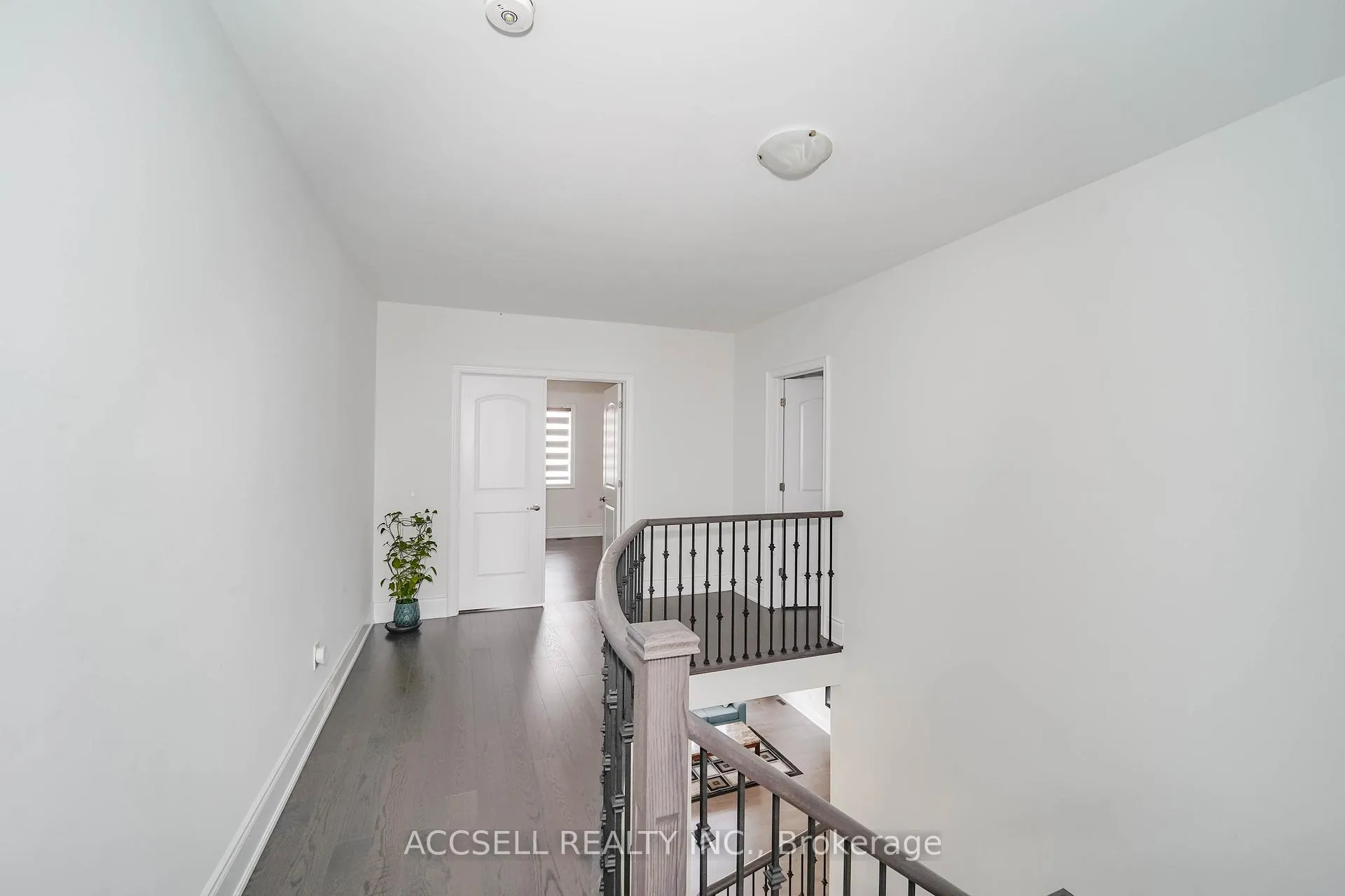 Photo 33 of 95 James Walker Avenue, Caledon, Caledon East — HOMEH