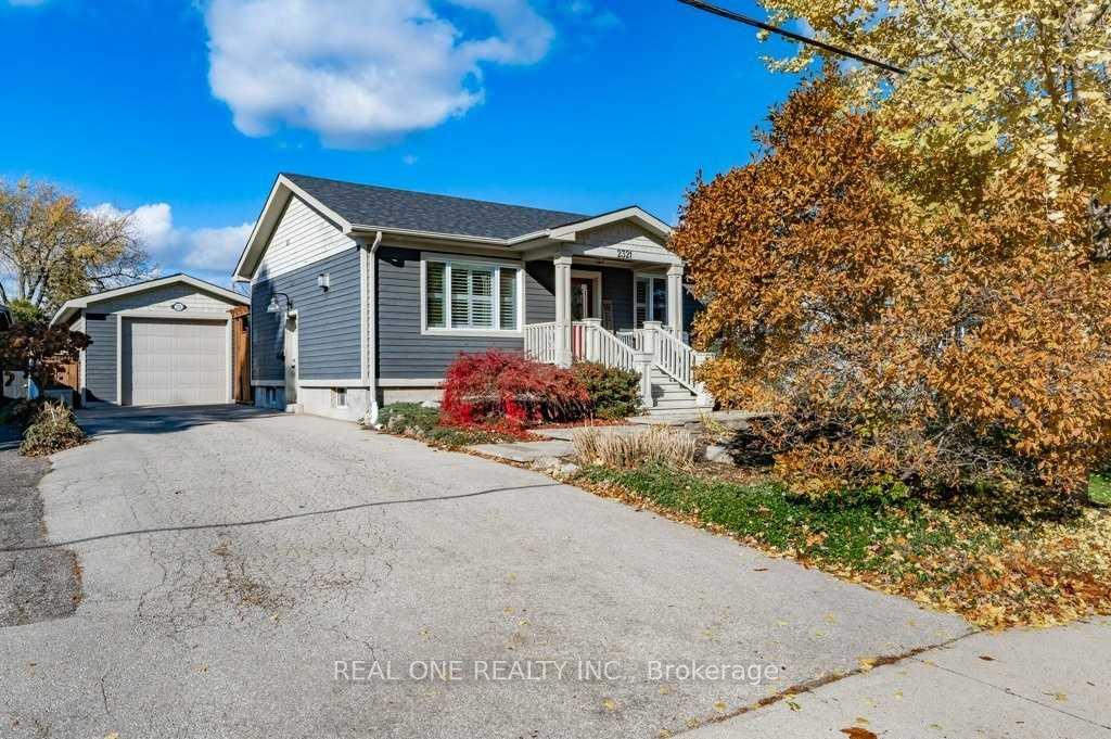 Photo 1 of 2321 Sharron Street, Burlington, Brant — HOMEH