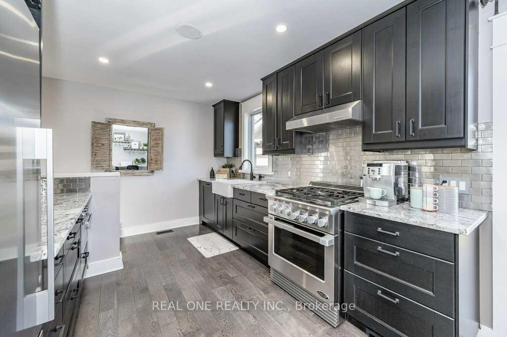 Photo 8 of 2321 Sharron Street, Burlington, Brant — HOMEH