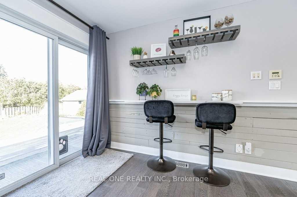 Photo 11 of 2321 Sharron Street, Burlington, Brant — HOMEH