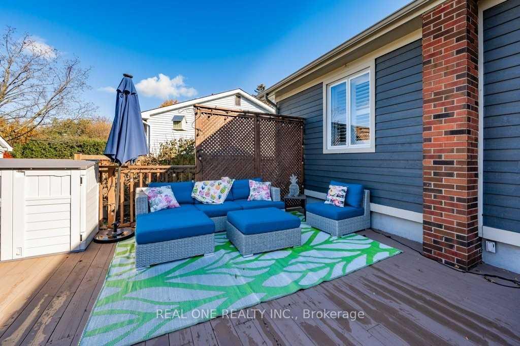 Photo 32 of 2321 Sharron Street, Burlington, Brant — HOMEH