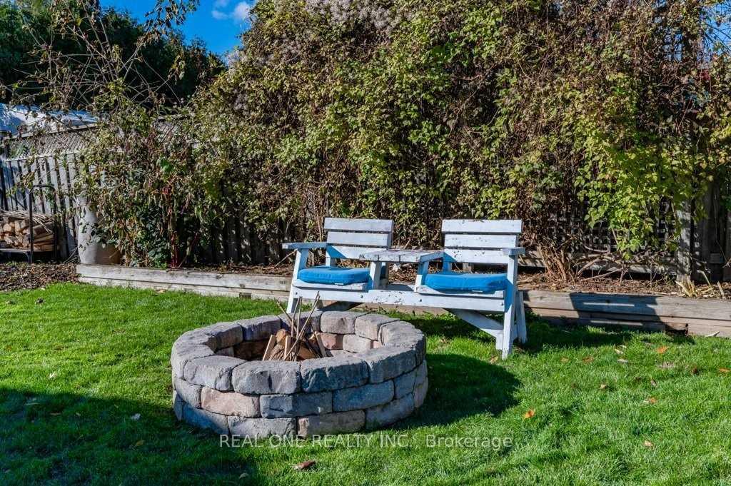 Photo 40 of 2321 Sharron Street, Burlington, Brant — HOMEH