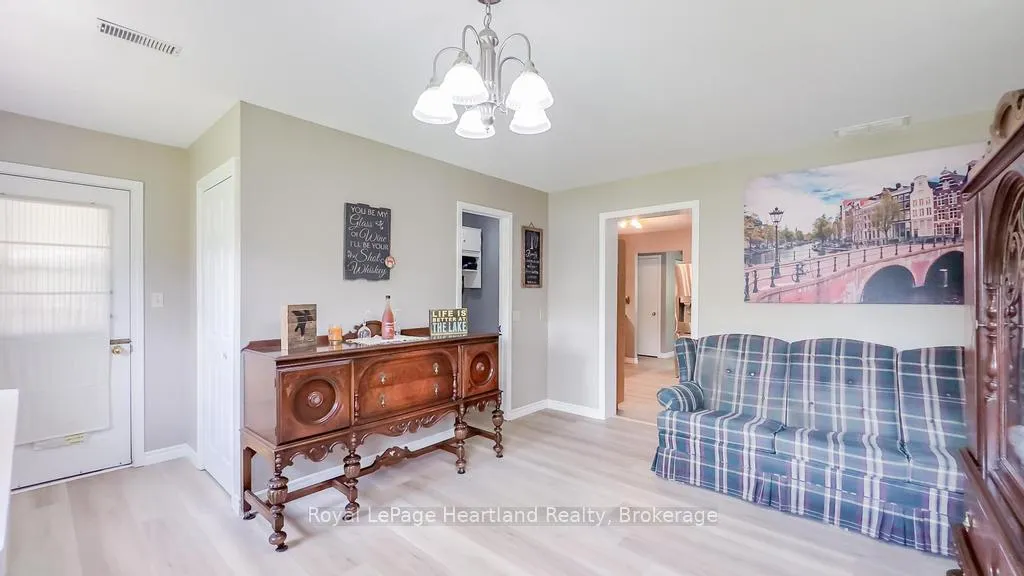 Photo 16 of 4 Ducharme Crescent, Bluewater, Bayfield — HOMEH