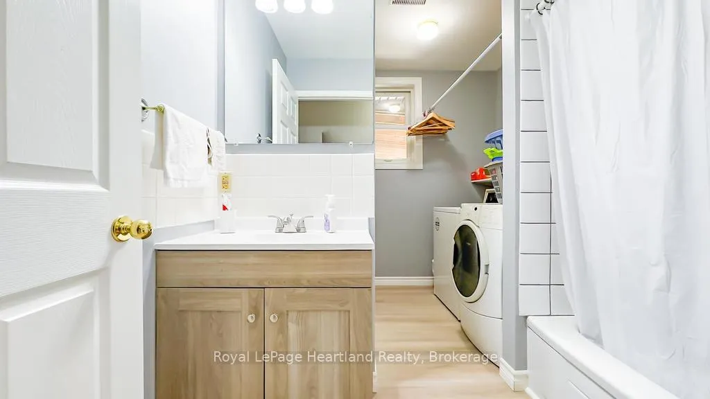 Photo 20 of 4 Ducharme Crescent, Bluewater, Bayfield — HOMEH