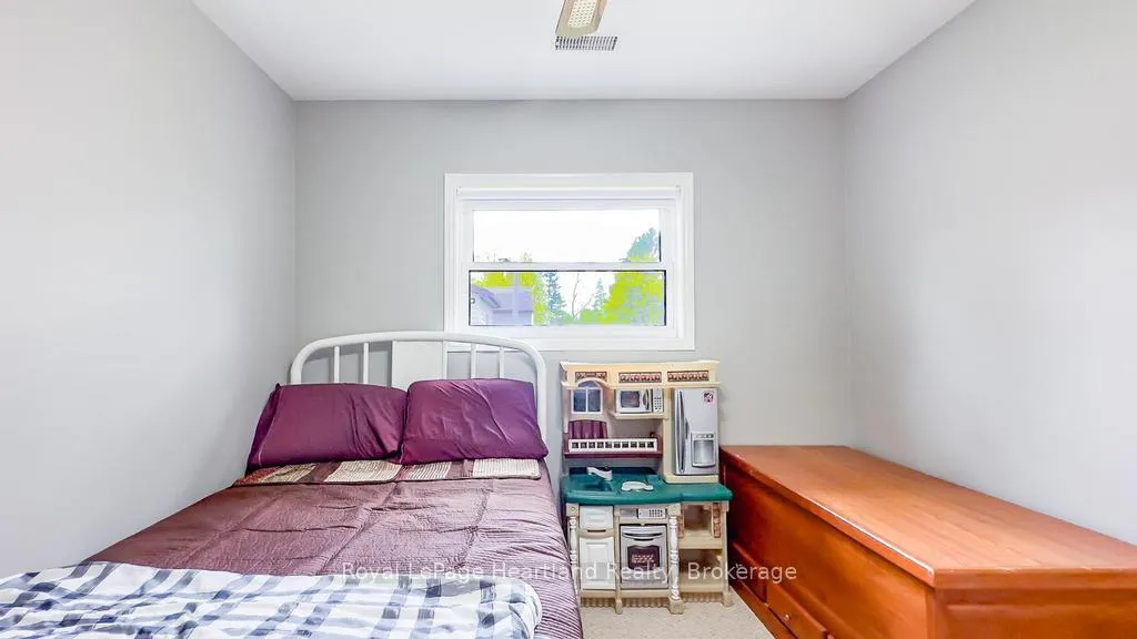 Photo 30 of 4 Ducharme Crescent, Bluewater, Bayfield — HOMEH