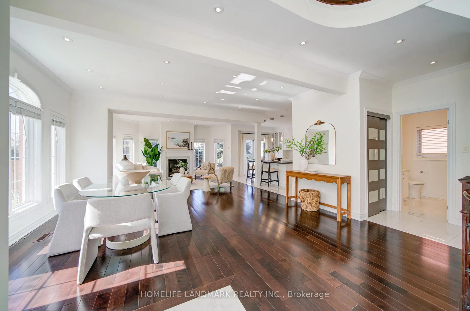 Photo 8 of 282 Manhattan Drive, Markham, Markville — HOMEH