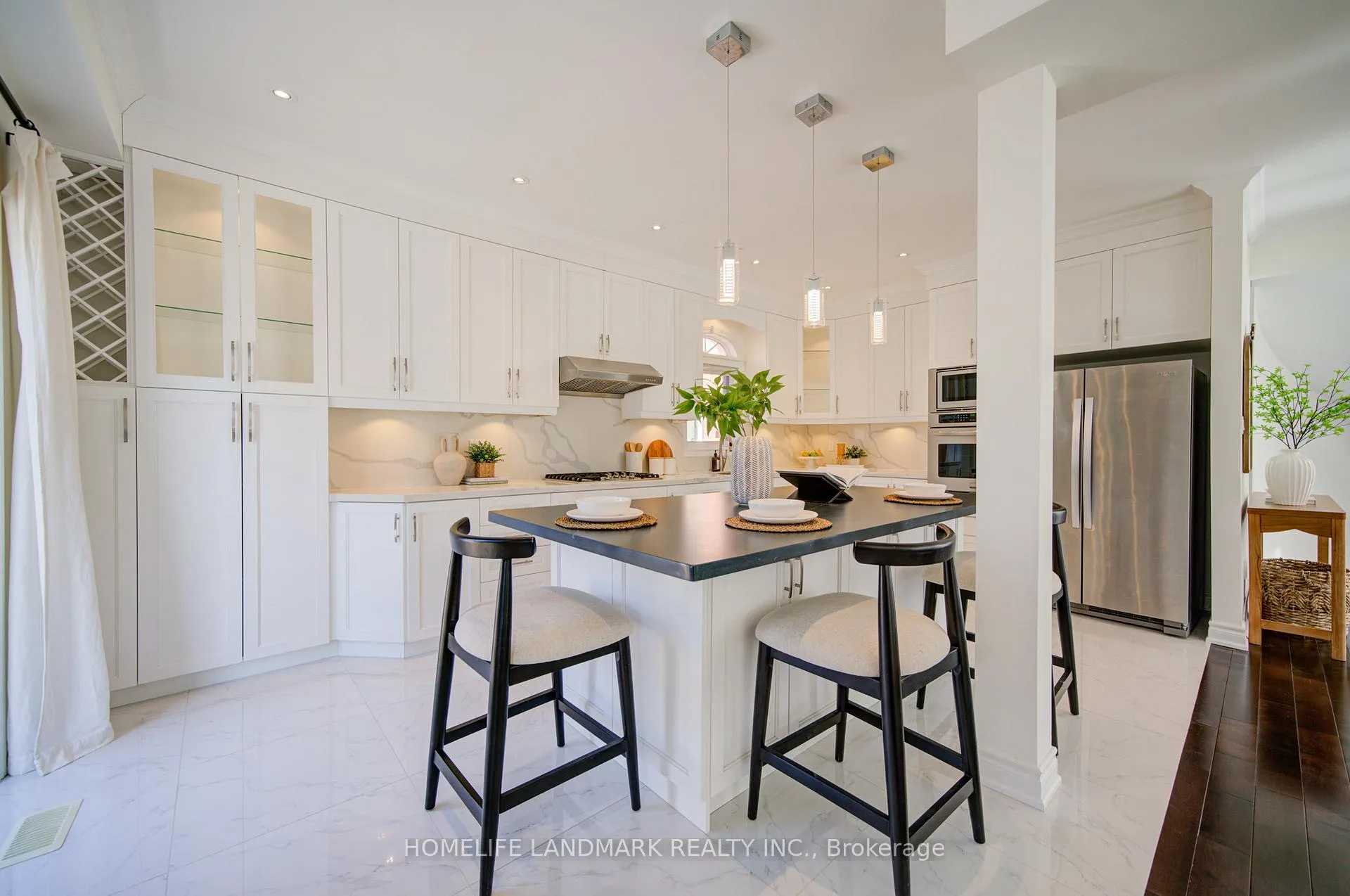 Photo 14 of 282 Manhattan Drive, Markham, Markville — HOMEH