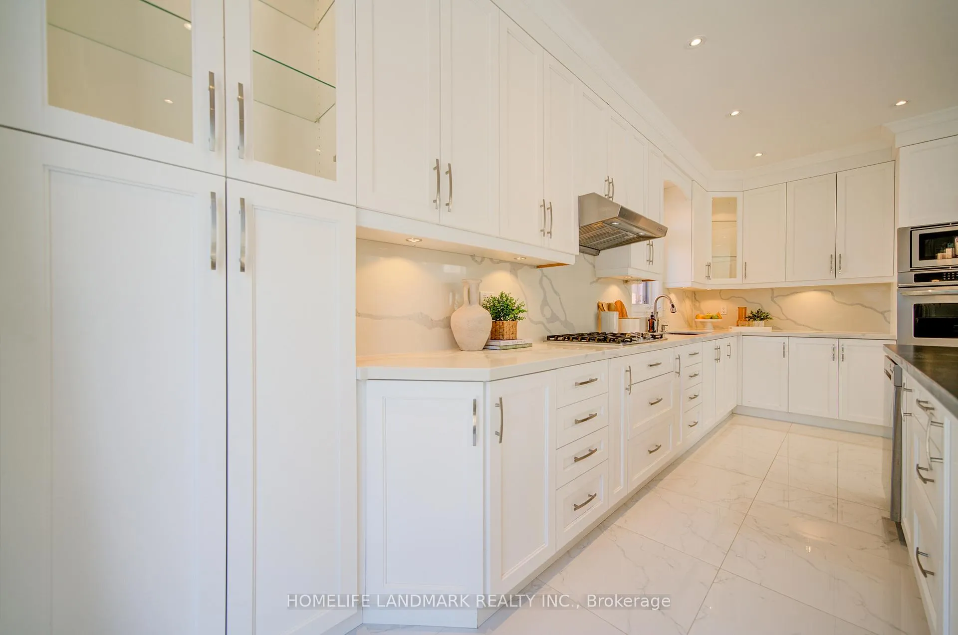 Photo 15 of 282 Manhattan Drive, Markham, Markville — HOMEH