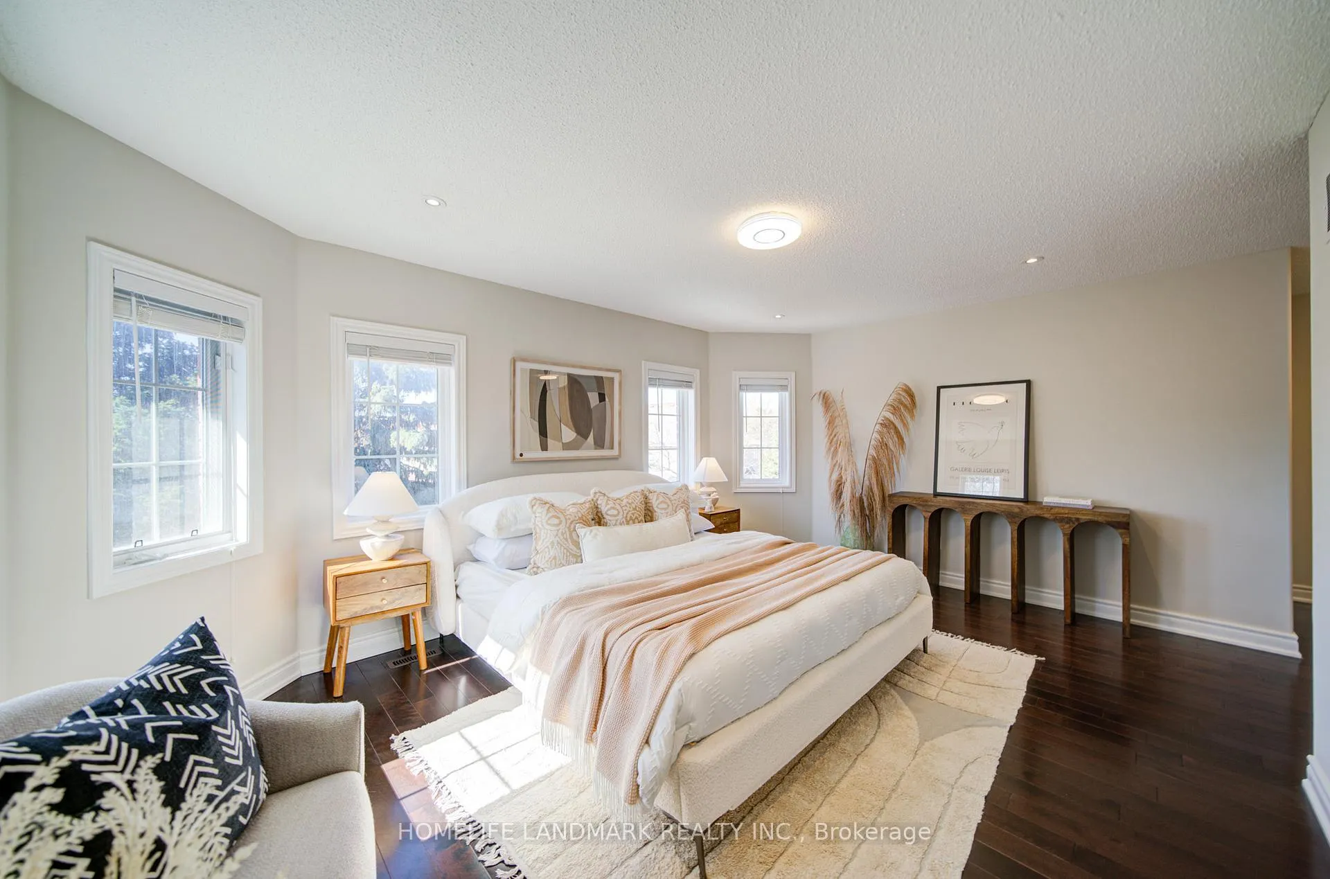 Photo 23 of 282 Manhattan Drive, Markham, Markville — HOMEH