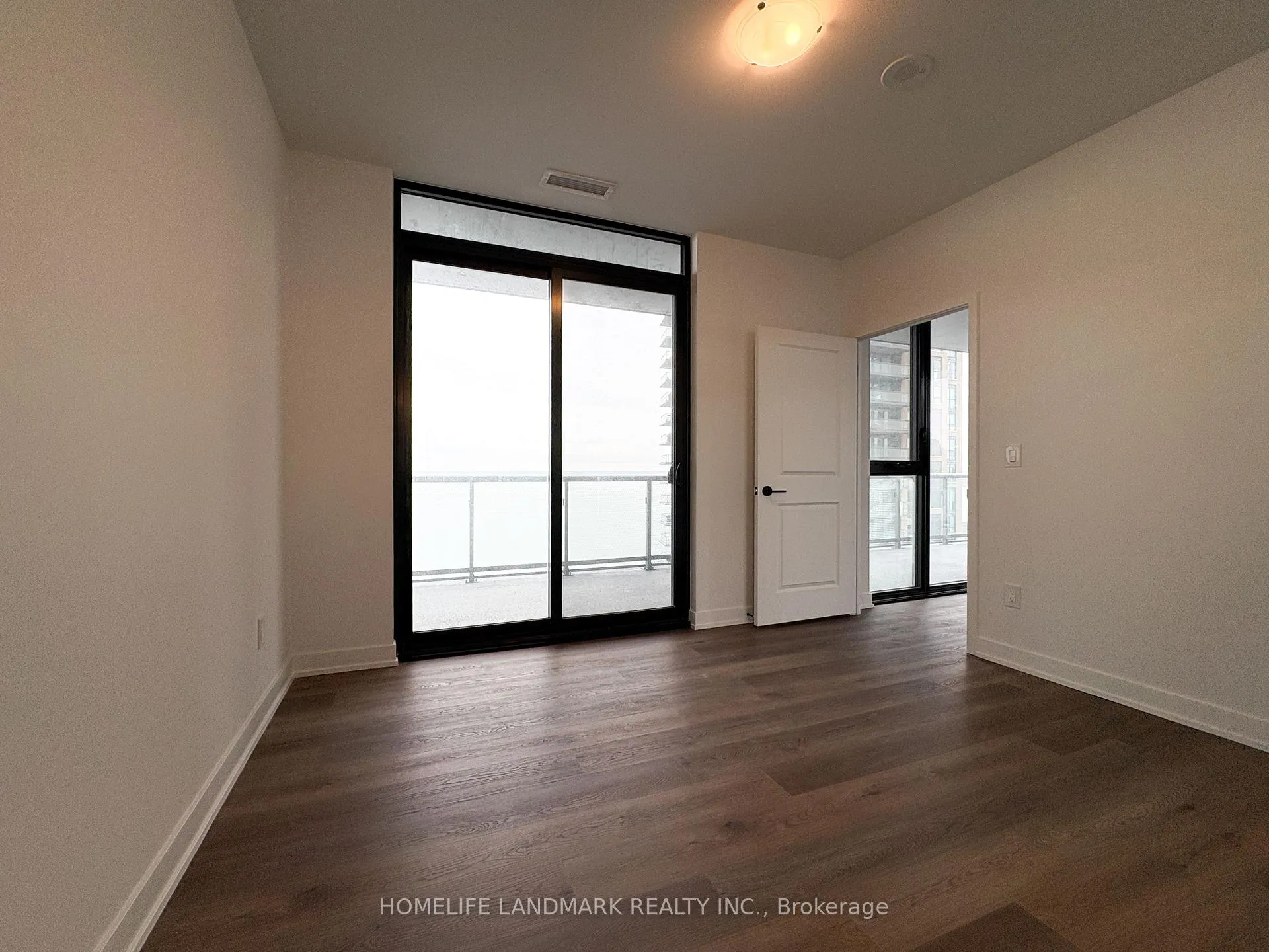 Photo 11 of Unit 1308, 2075 Lakeshore Road, Burlington, Brant — HOMEH
