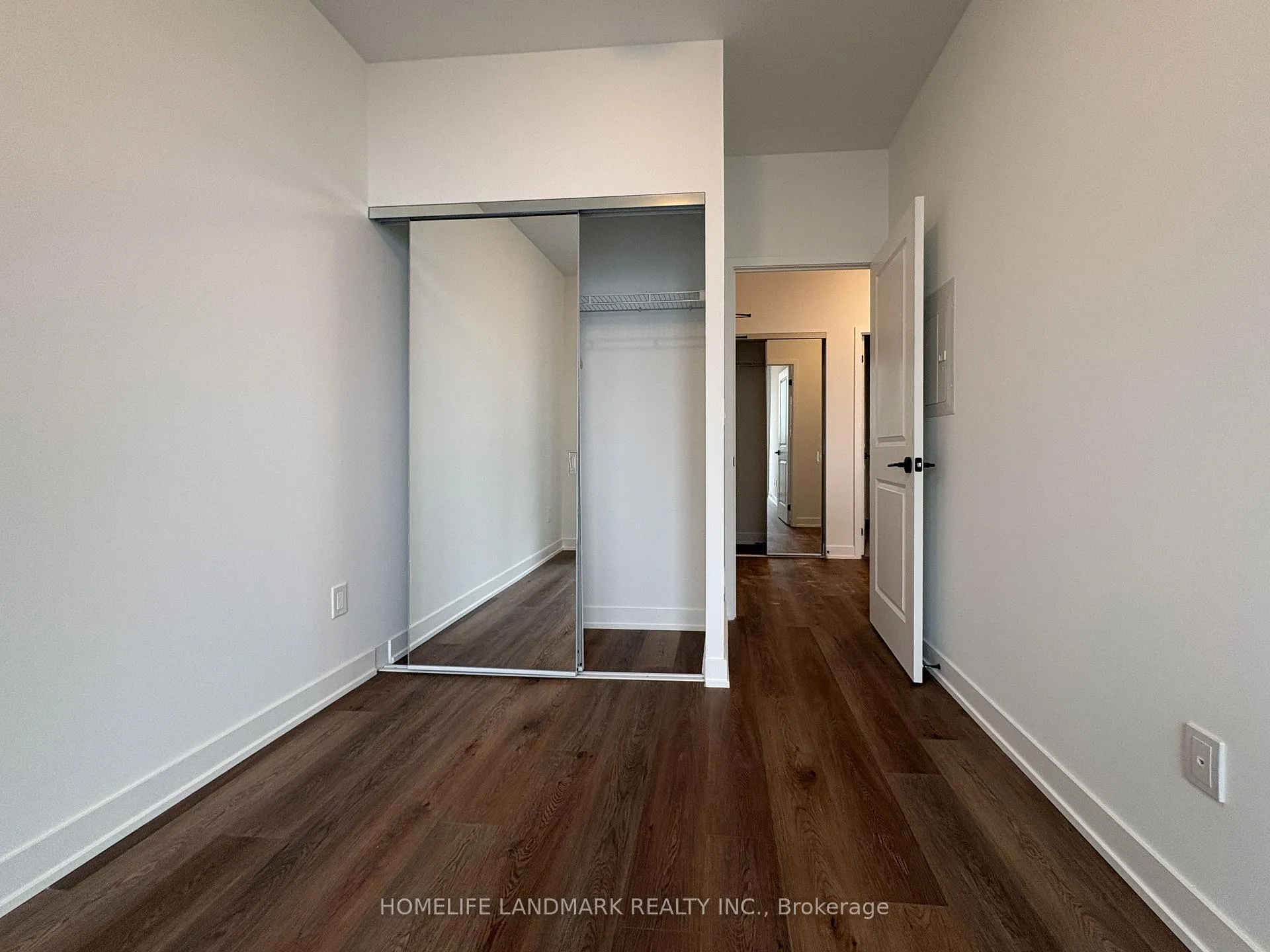Photo 16 of Unit 1308, 2075 Lakeshore Road, Burlington, Brant — HOMEH