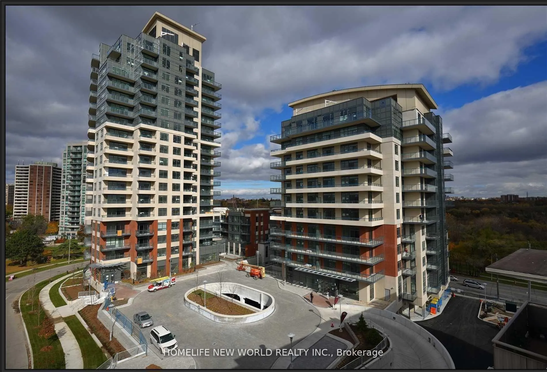 Front of Unit 417, 25 Fontenay Court