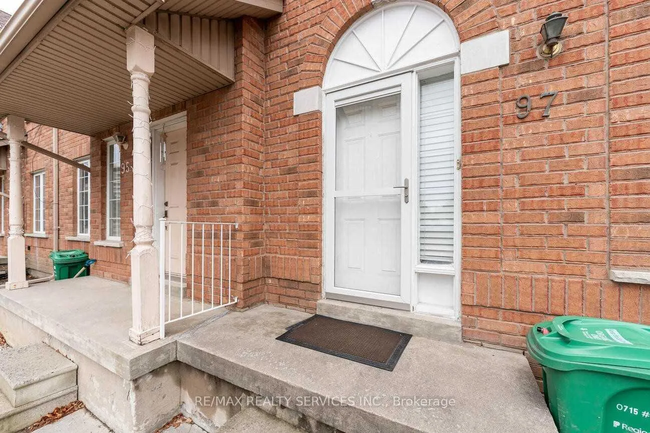 Photo 2 of Unit 97, 35 Malta Avenue, Brampton, Fletcher's Creek South — HOMEH