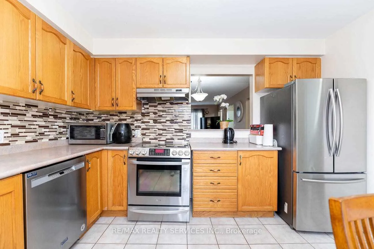 Photo 10 of Unit 97, 35 Malta Avenue, Brampton, Fletcher's Creek South — HOMEH