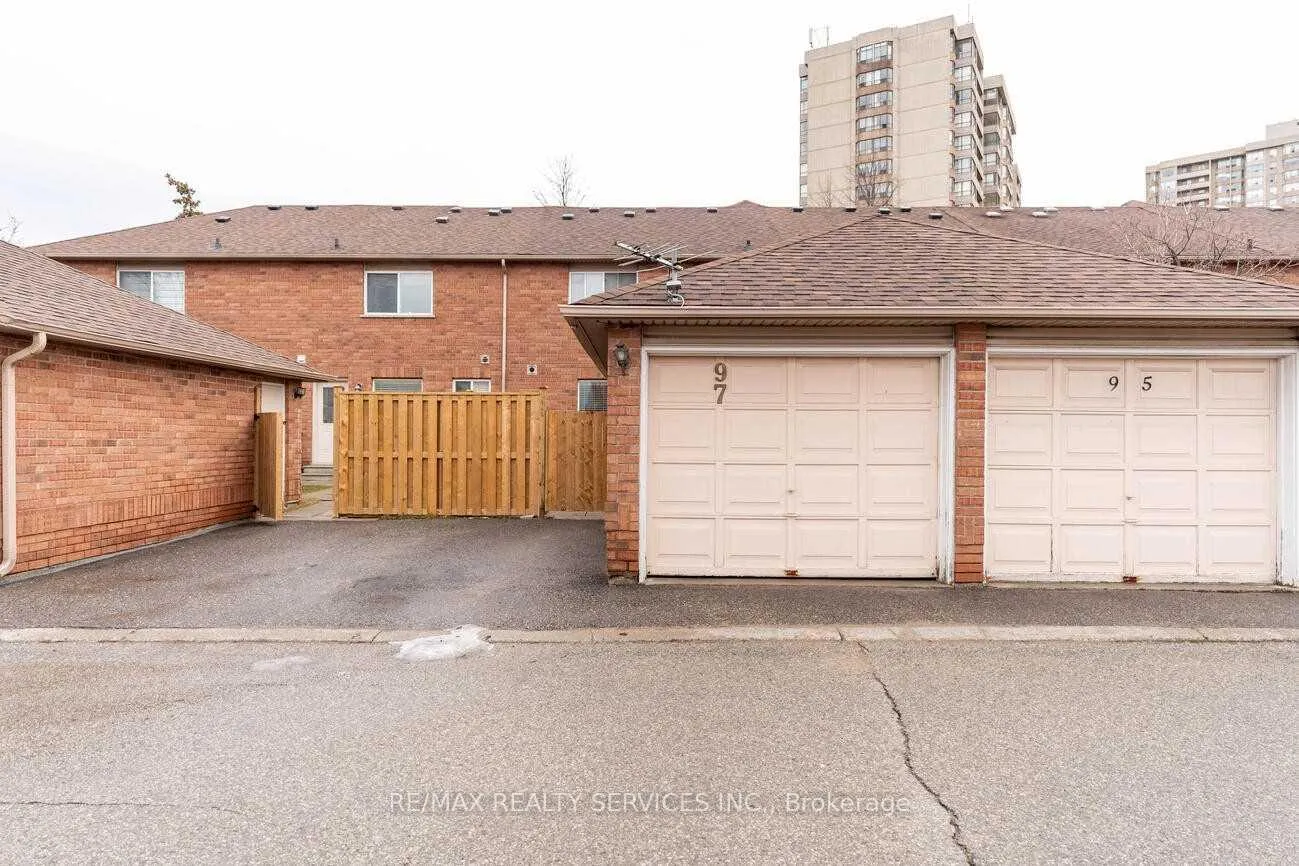 Photo 30 of Unit 97, 35 Malta Avenue, Brampton, Fletcher's Creek South — HOMEH