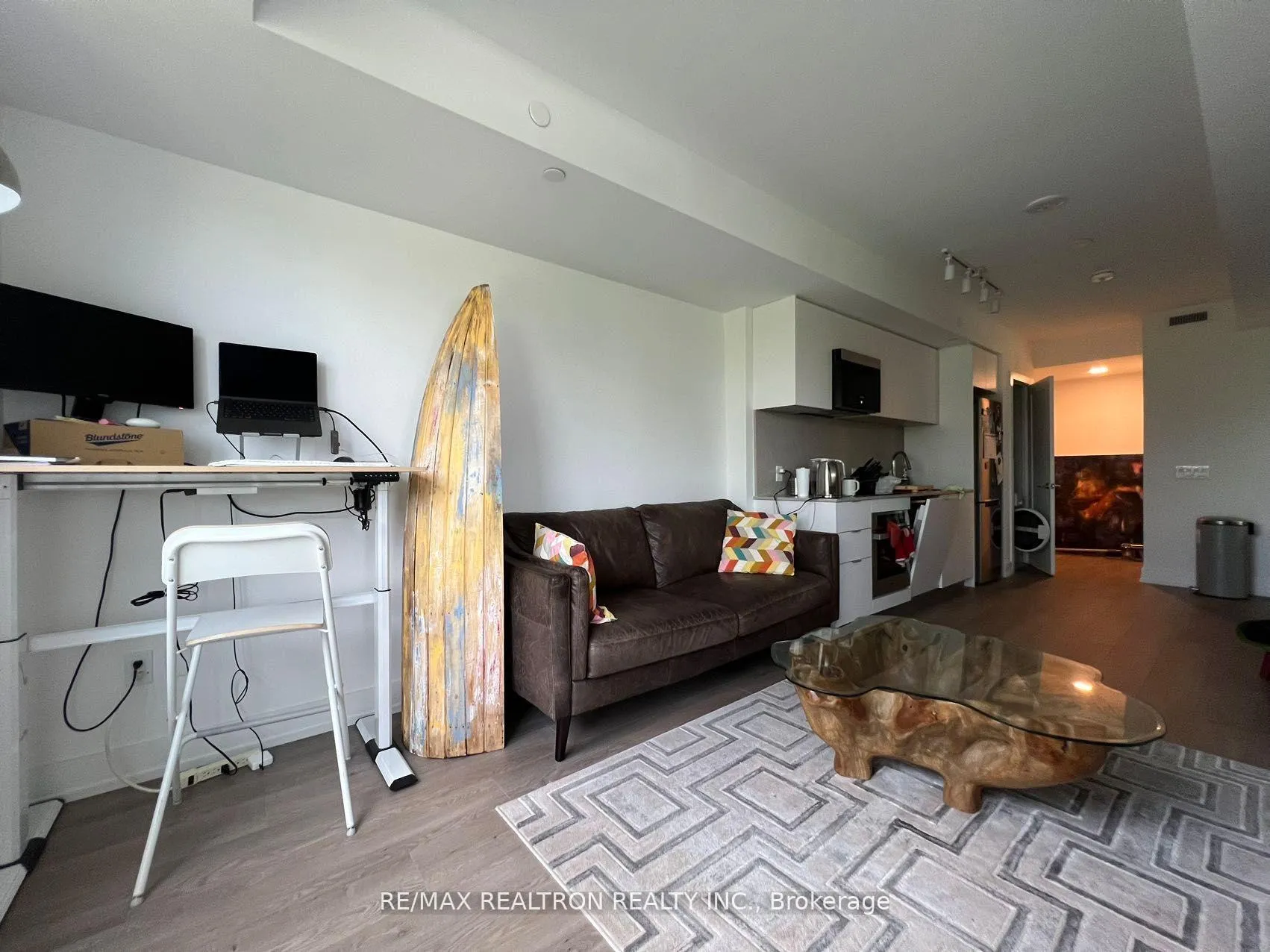 Photo 3 of Unit 622, 8 Cedarland Drive E, Markham, Unionville — HOMEH