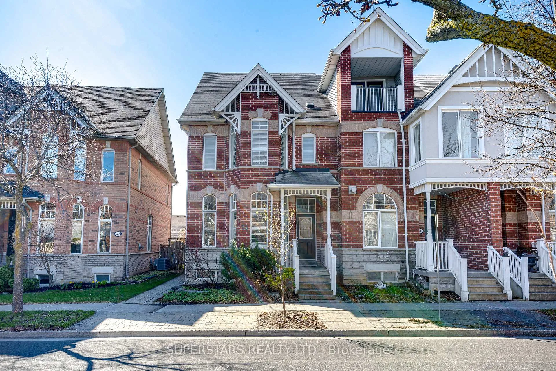 Photo 1 of 35 Cornell Park Avenue, Markham, Cornell — HOMEH