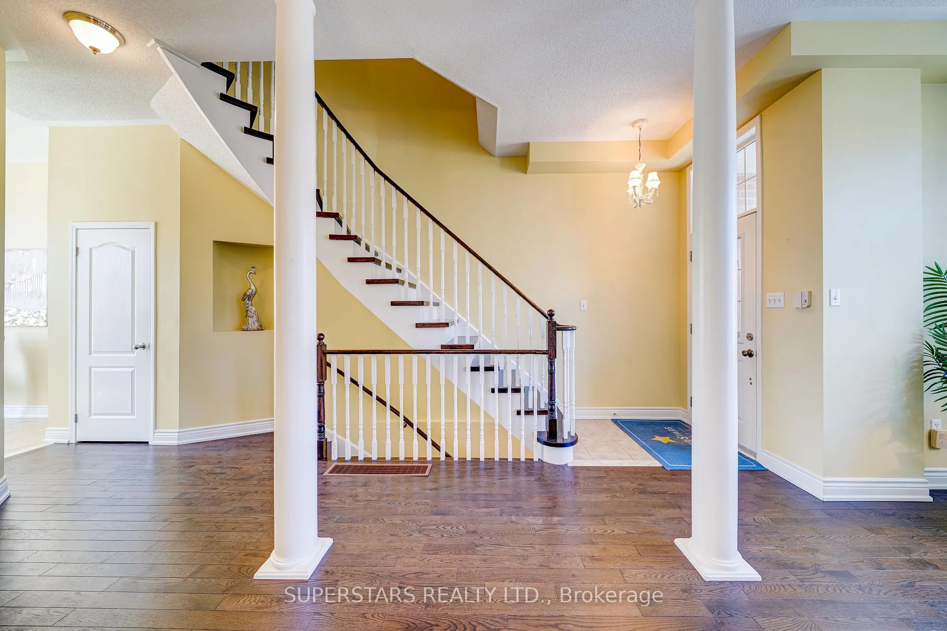 Photo 12 of 35 Cornell Park Avenue, Markham, Cornell — HOMEH