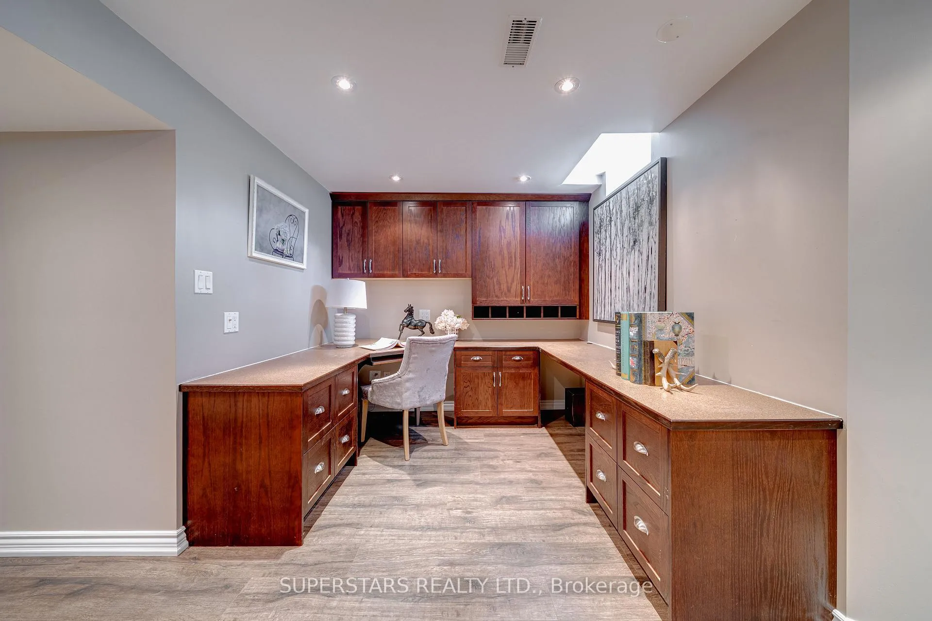 Photo 23 of 35 Cornell Park Avenue, Markham, Cornell — HOMEH