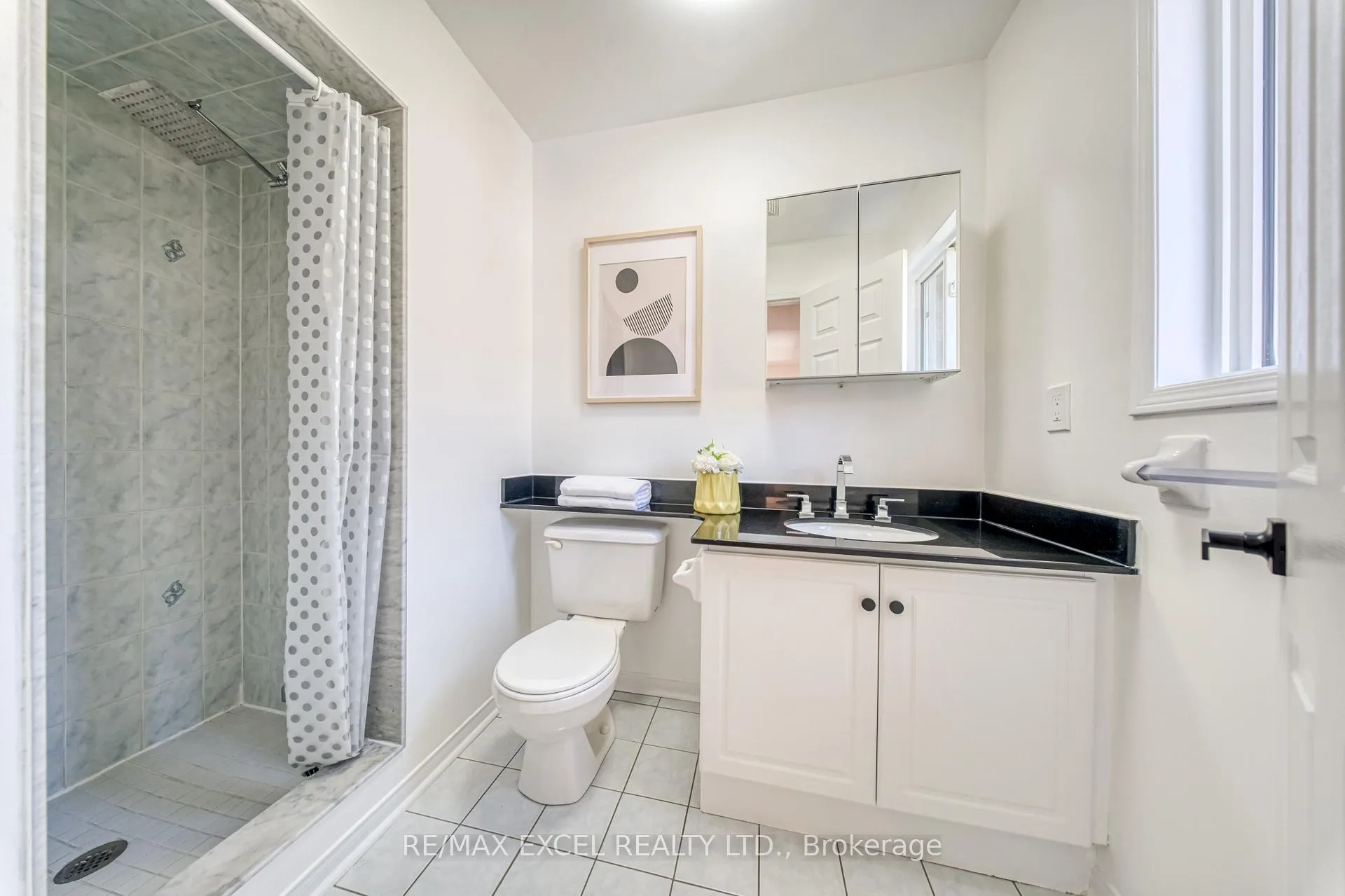 Photo 24 of 114 Michelle Drive, Vaughan, East Woodbridge — HOMEH
