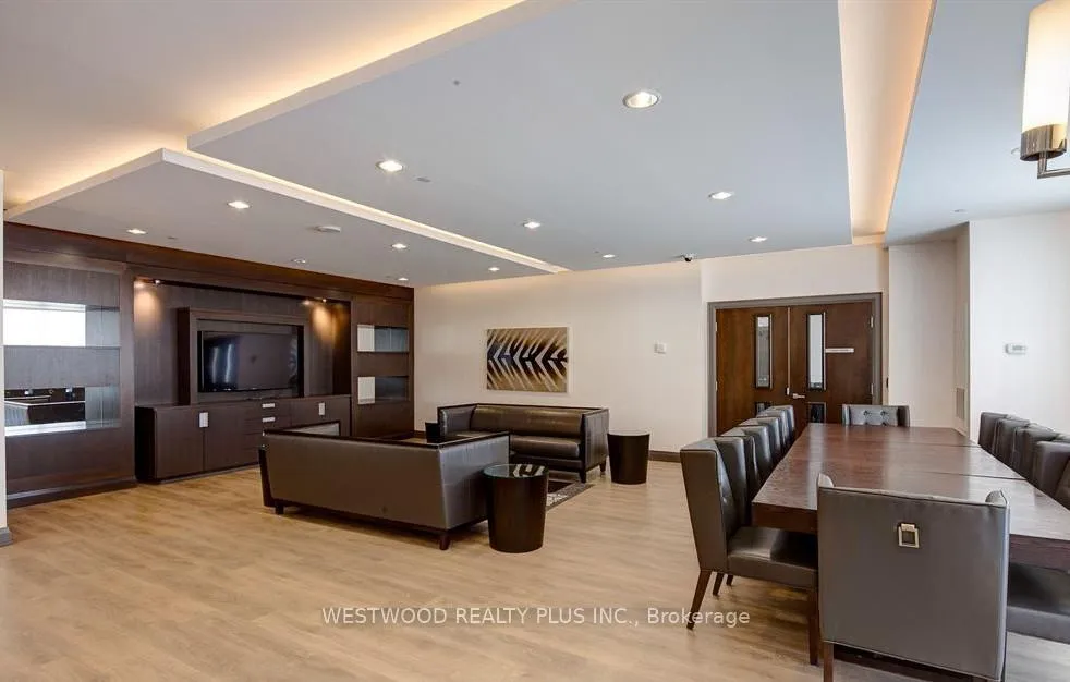 Photo 6 of Unit 1607, 7171 Yonge Street, Markham, Grandview — HOMEH