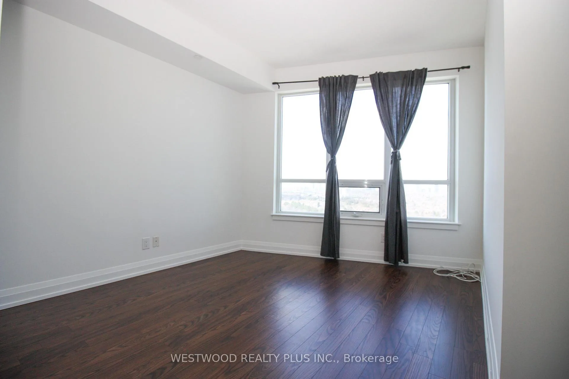 Photo 17 of Unit 1607, 7171 Yonge Street, Markham, Grandview — HOMEH