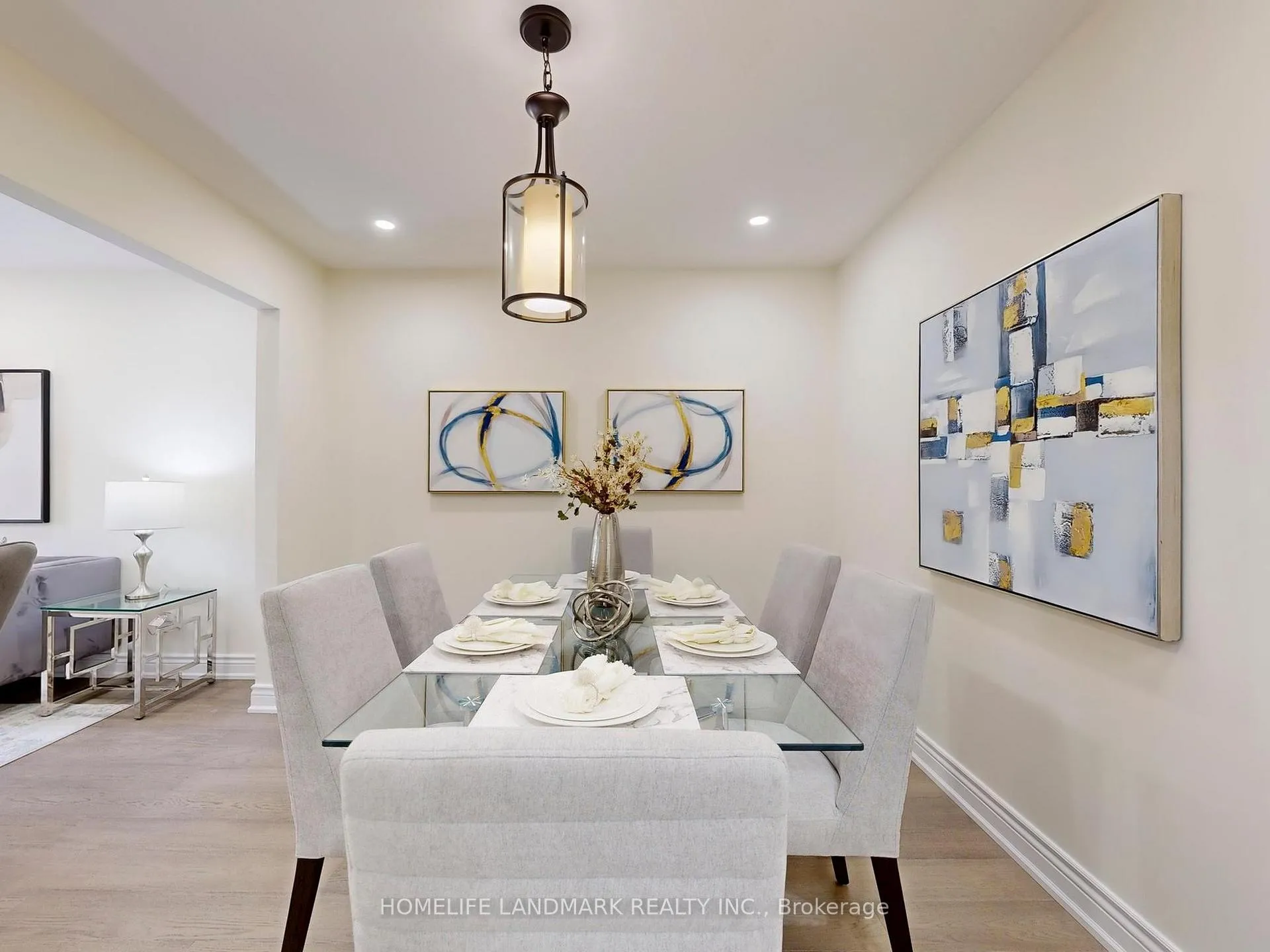 Photo 9 of 27 Penny Crescent, Markham, Markham Village — HOMEH