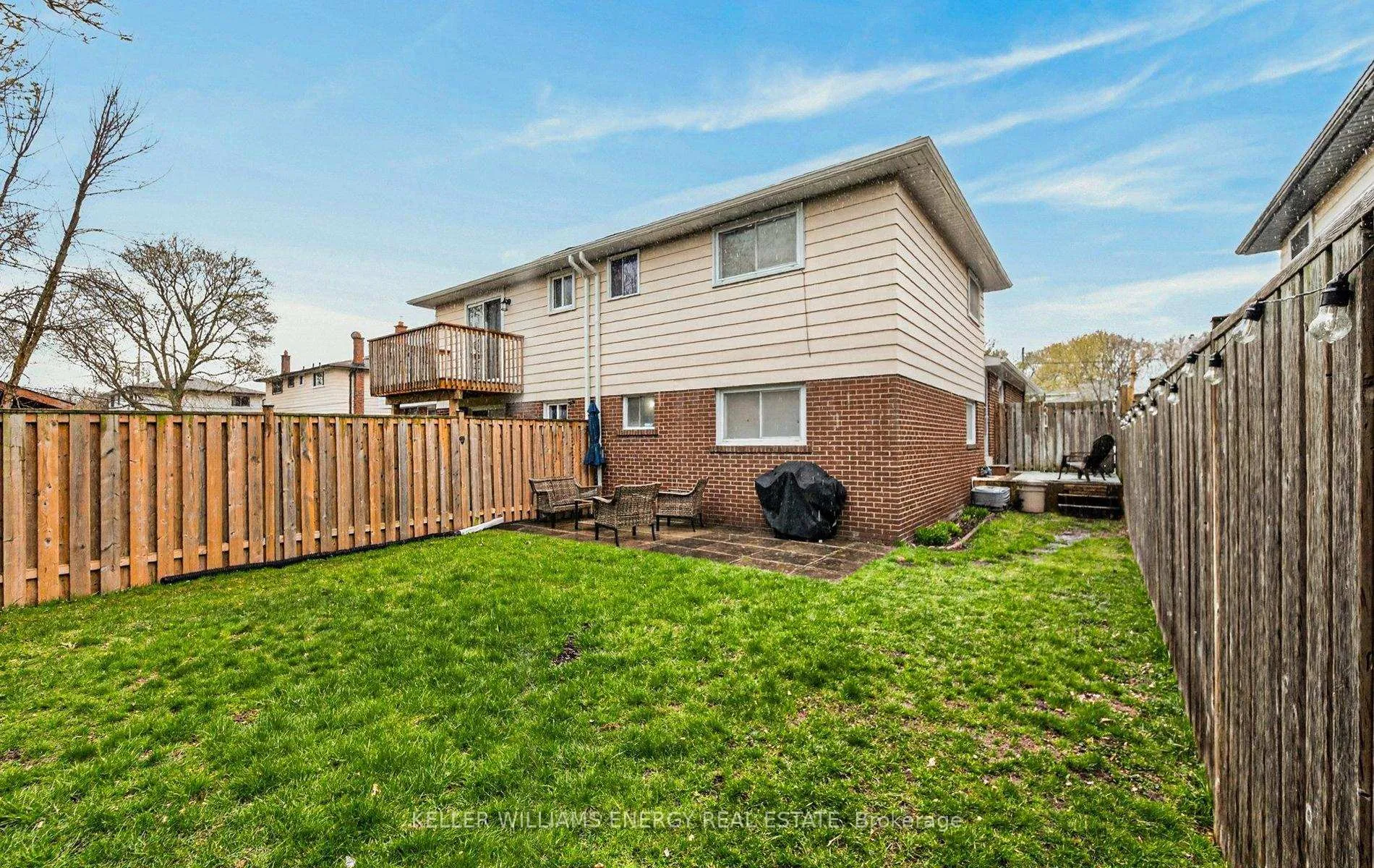 Photo 8 of 227 Durham Street, Oshawa, Vanier — HOMEH