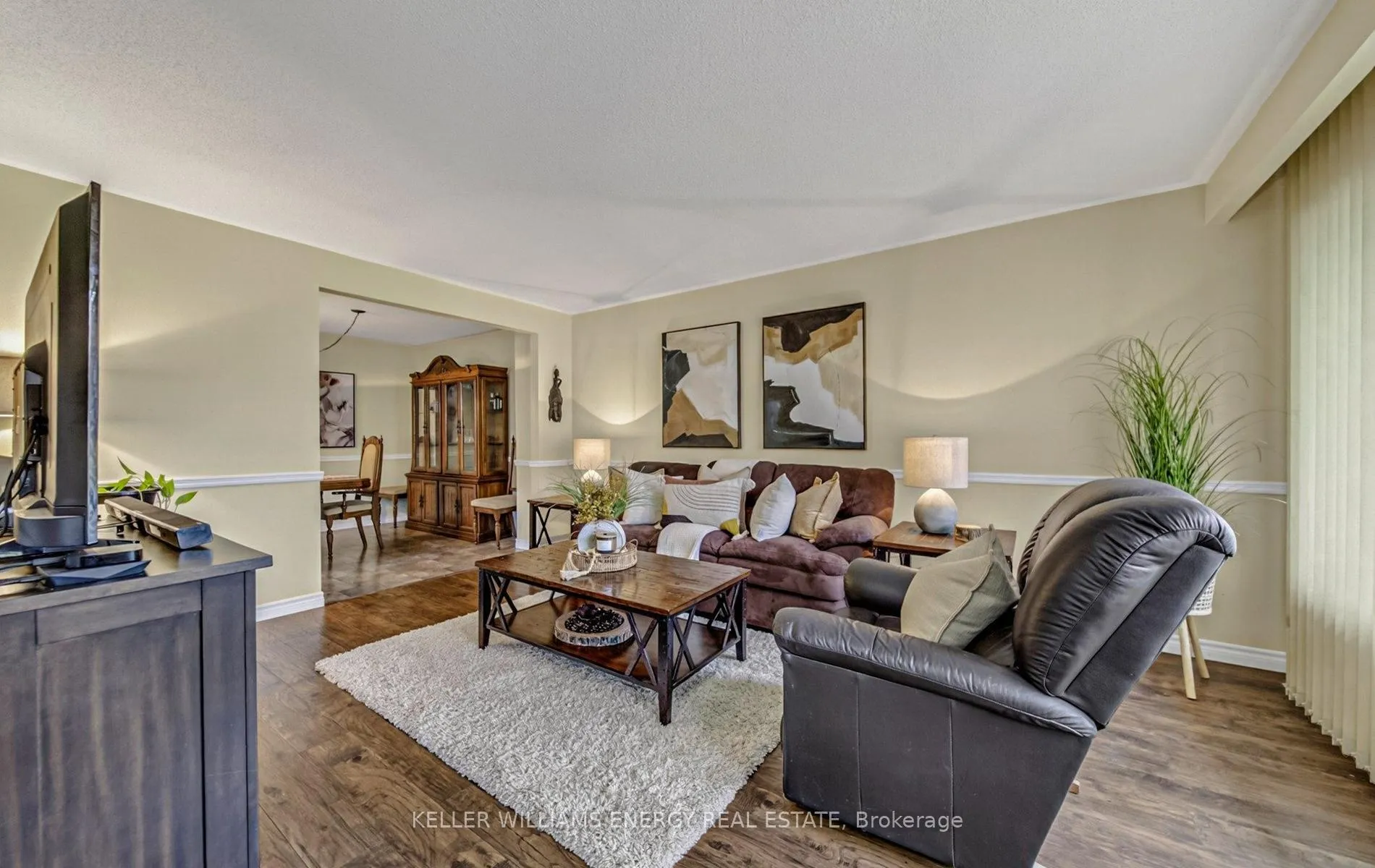 Photo 11 of 227 Durham Street, Oshawa, Vanier — HOMEH