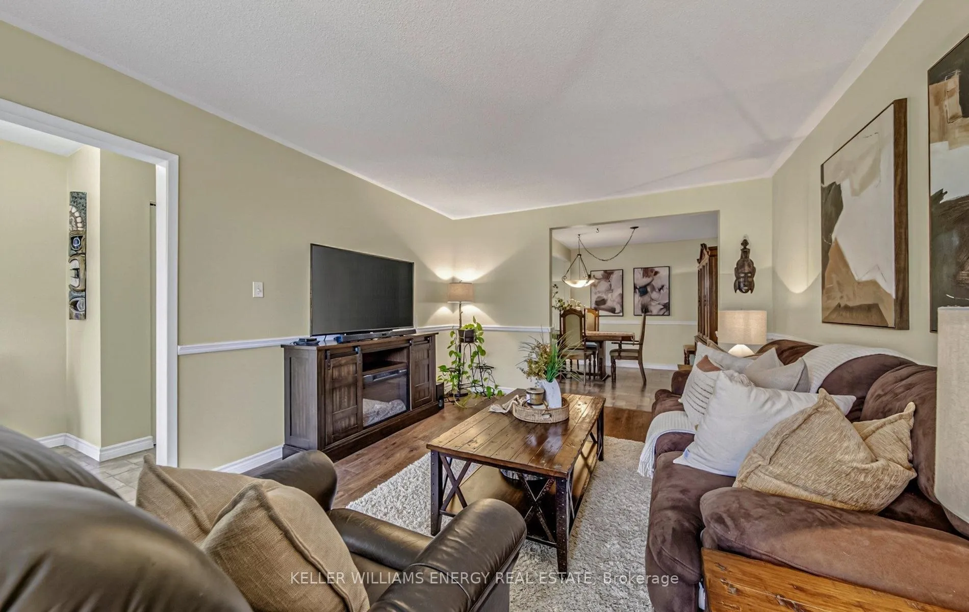 Photo 12 of 227 Durham Street, Oshawa, Vanier — HOMEH