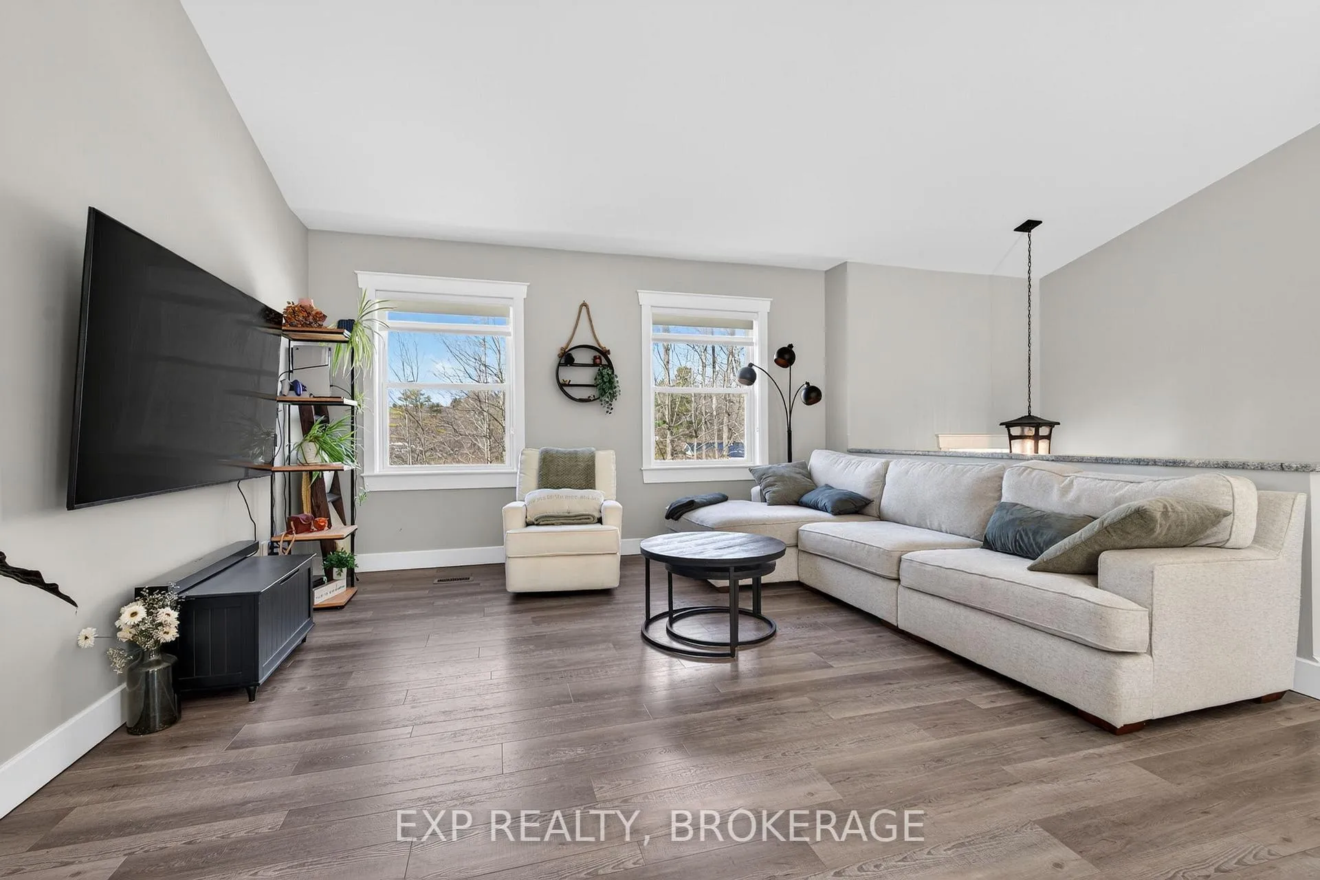 Photo 7 of 5576 Mcfadden Road, Frontenac, Frontenac South — HOMEH