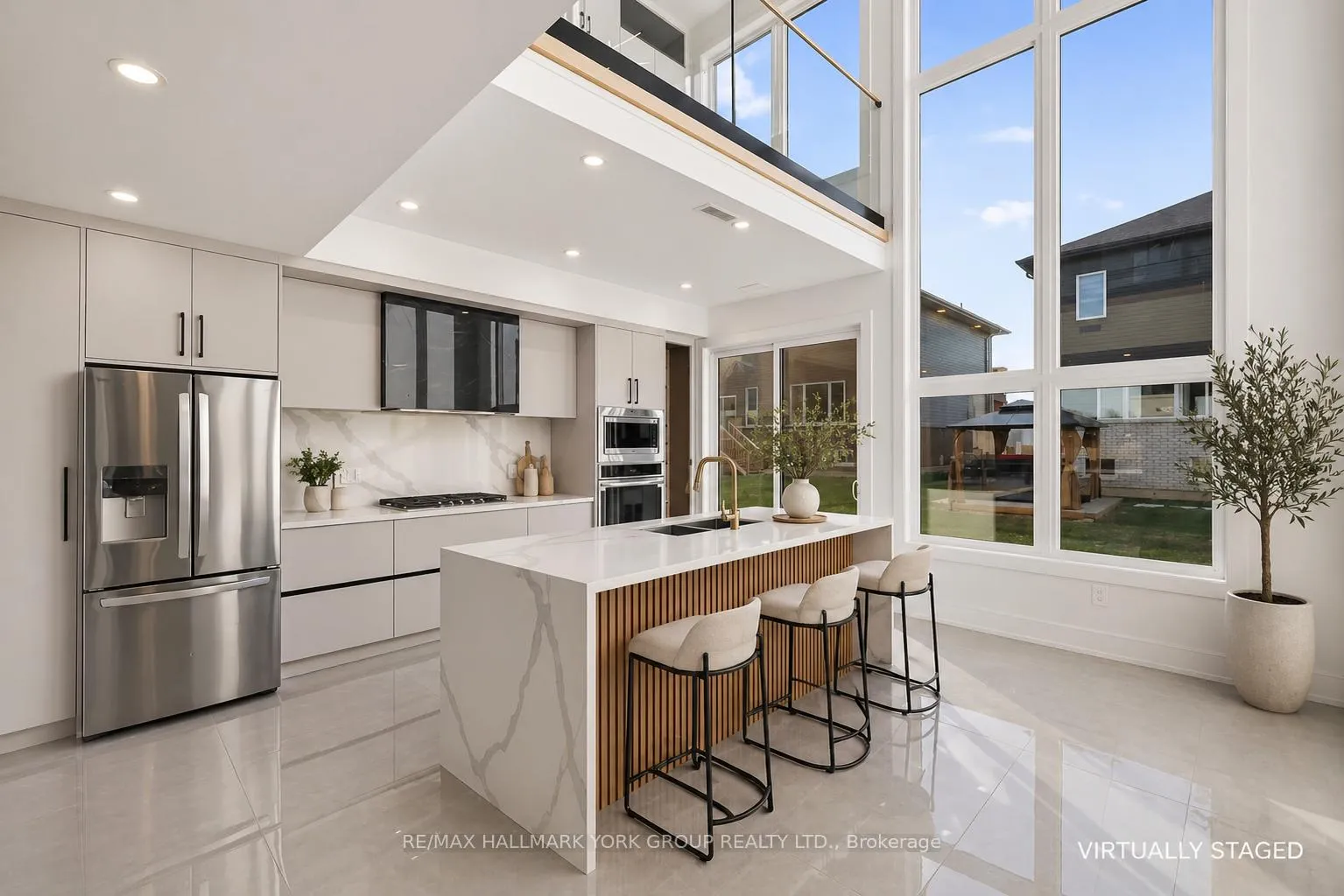 Photo 17 of 3740 Lakepoint Drive, Severn, West Shore — HOMEH
