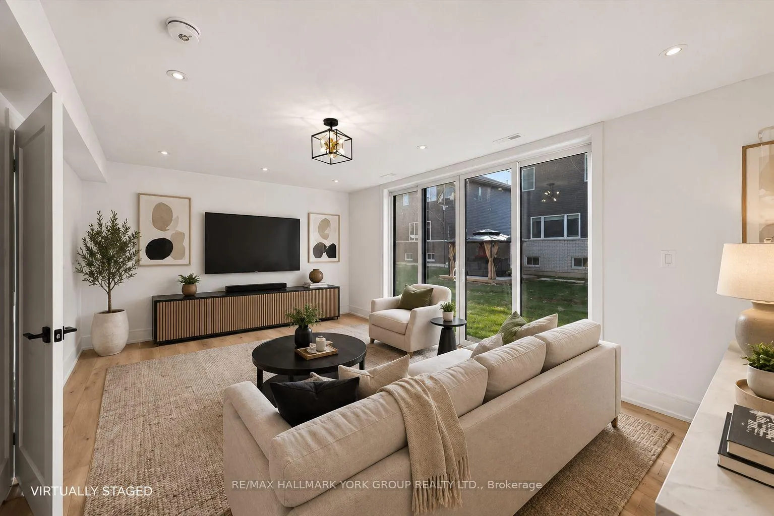 Photo 27 of 3740 Lakepoint Drive, Severn, West Shore — HOMEH