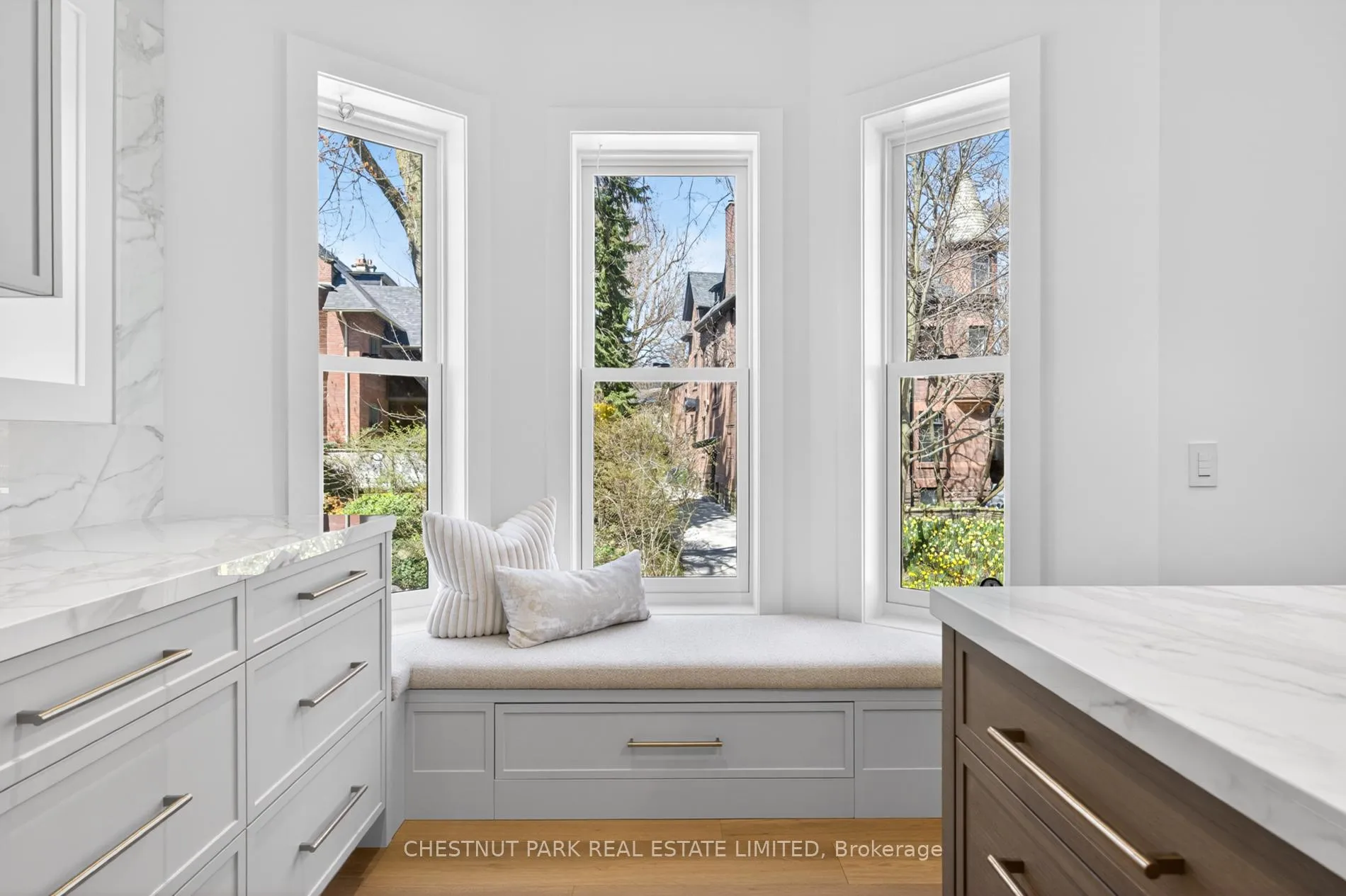 Photo 17 of 10 Rosedale Road, Toronto, Rosedale-Moore Park — HOMEH