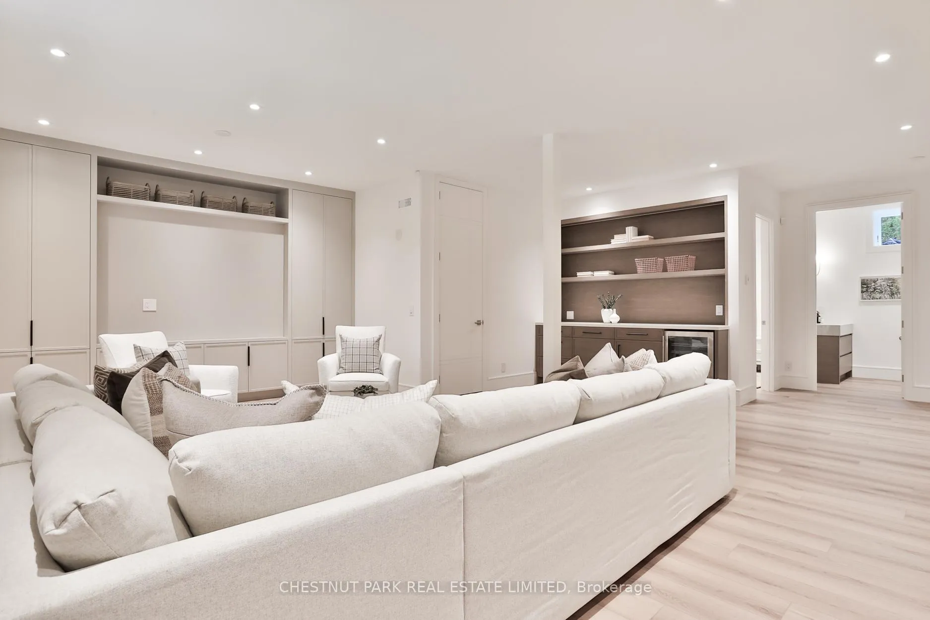 Photo 41 of 10 Rosedale Road, Toronto, Rosedale-Moore Park — HOMEH