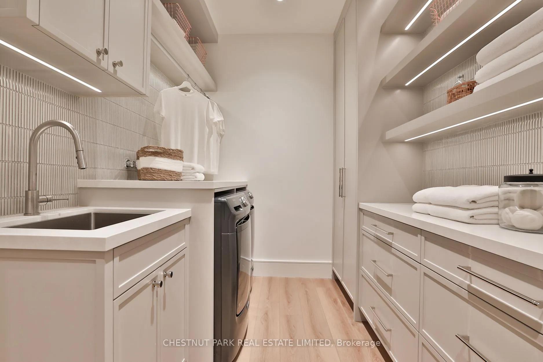 Photo 45 of 10 Rosedale Road, Toronto, Rosedale-Moore Park — HOMEH
