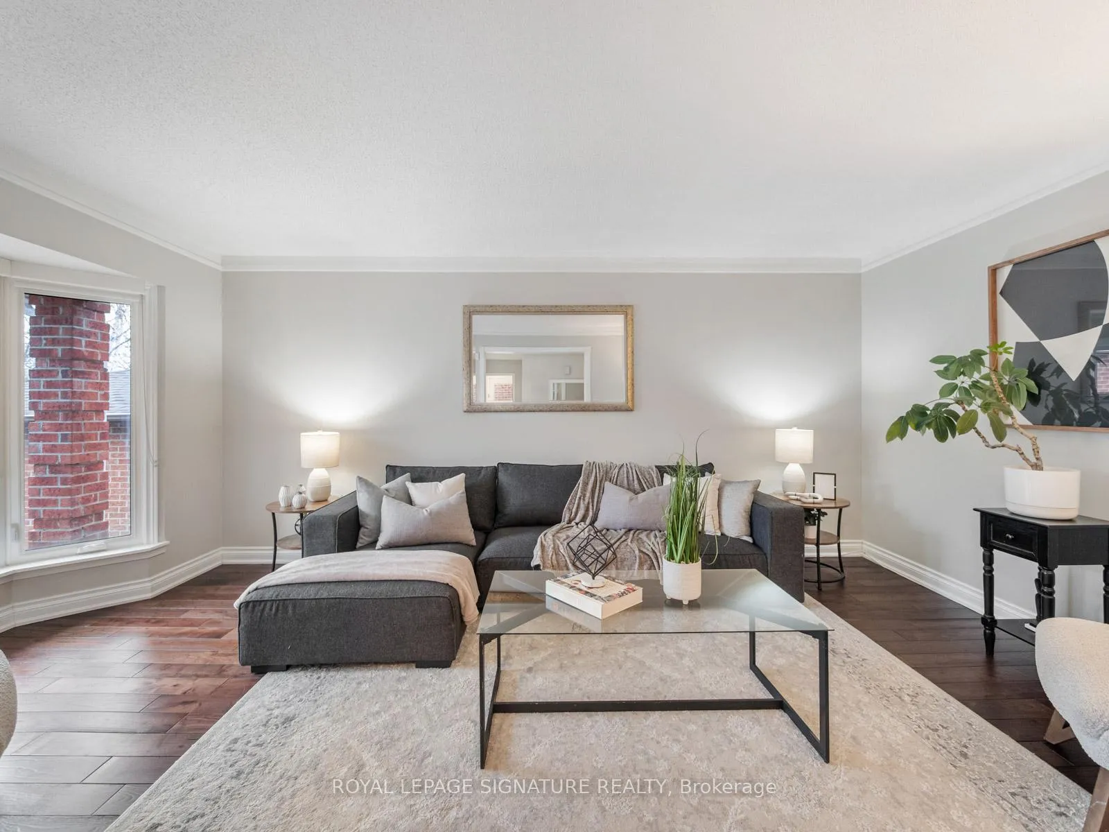 Photo 4 of 550 Barry Drive, Pickering, Woodlands — HOMEH
