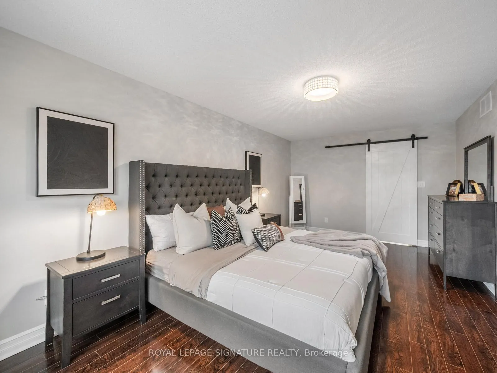 Photo 16 of 550 Barry Drive, Pickering, Woodlands — HOMEH