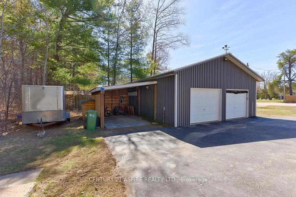 Photo 5 of 196 Schwanz Road, Petawawa — HOMEH