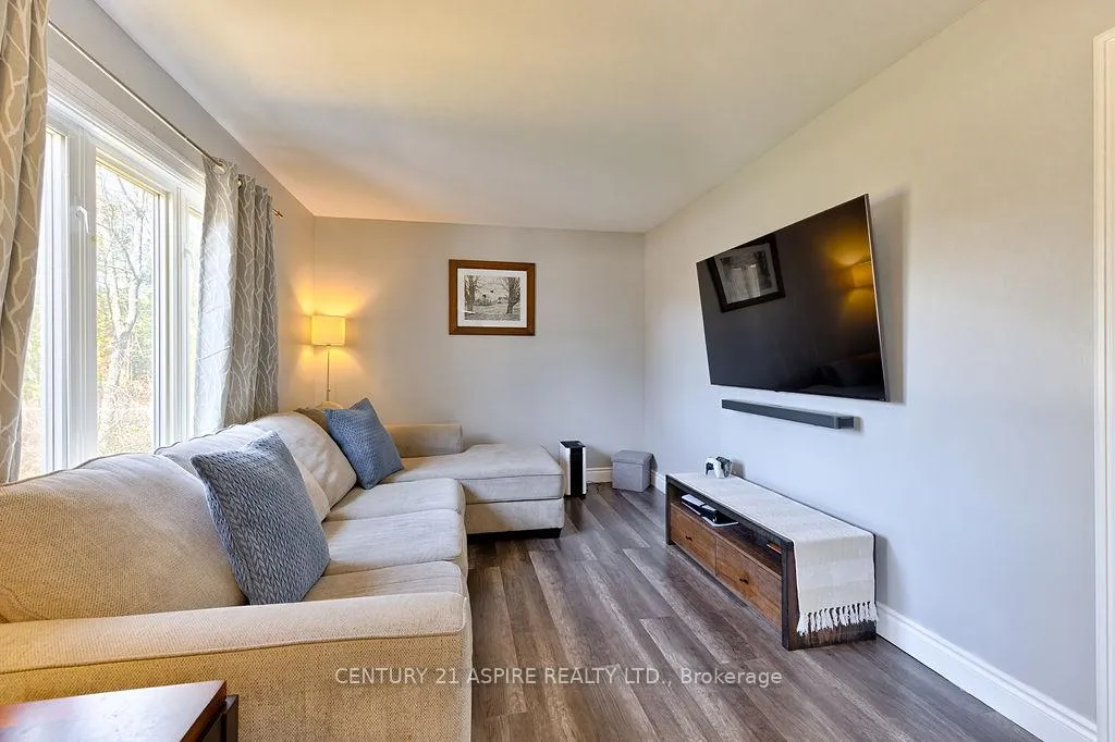 Photo 8 of 196 Schwanz Road, Petawawa — HOMEH
