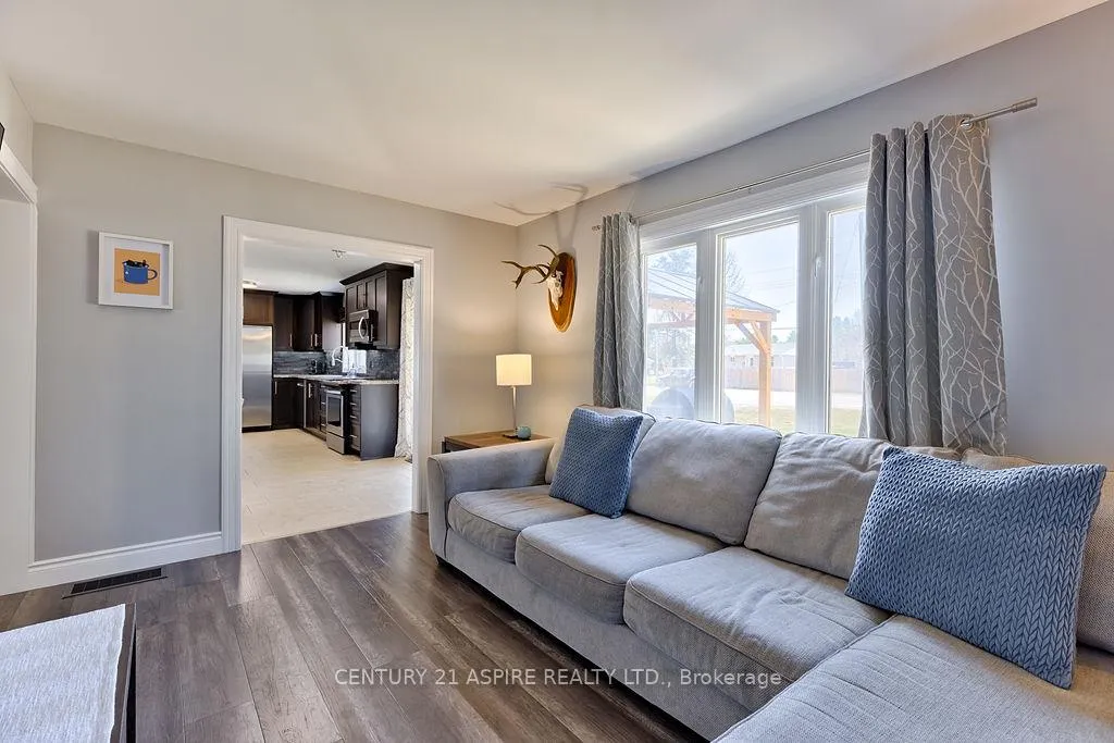 Photo 10 of 196 Schwanz Road, Petawawa — HOMEH