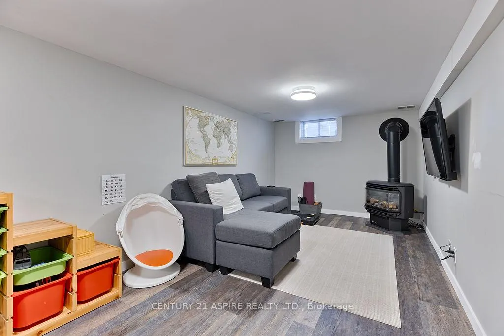 Photo 27 of 196 Schwanz Road, Petawawa — HOMEH