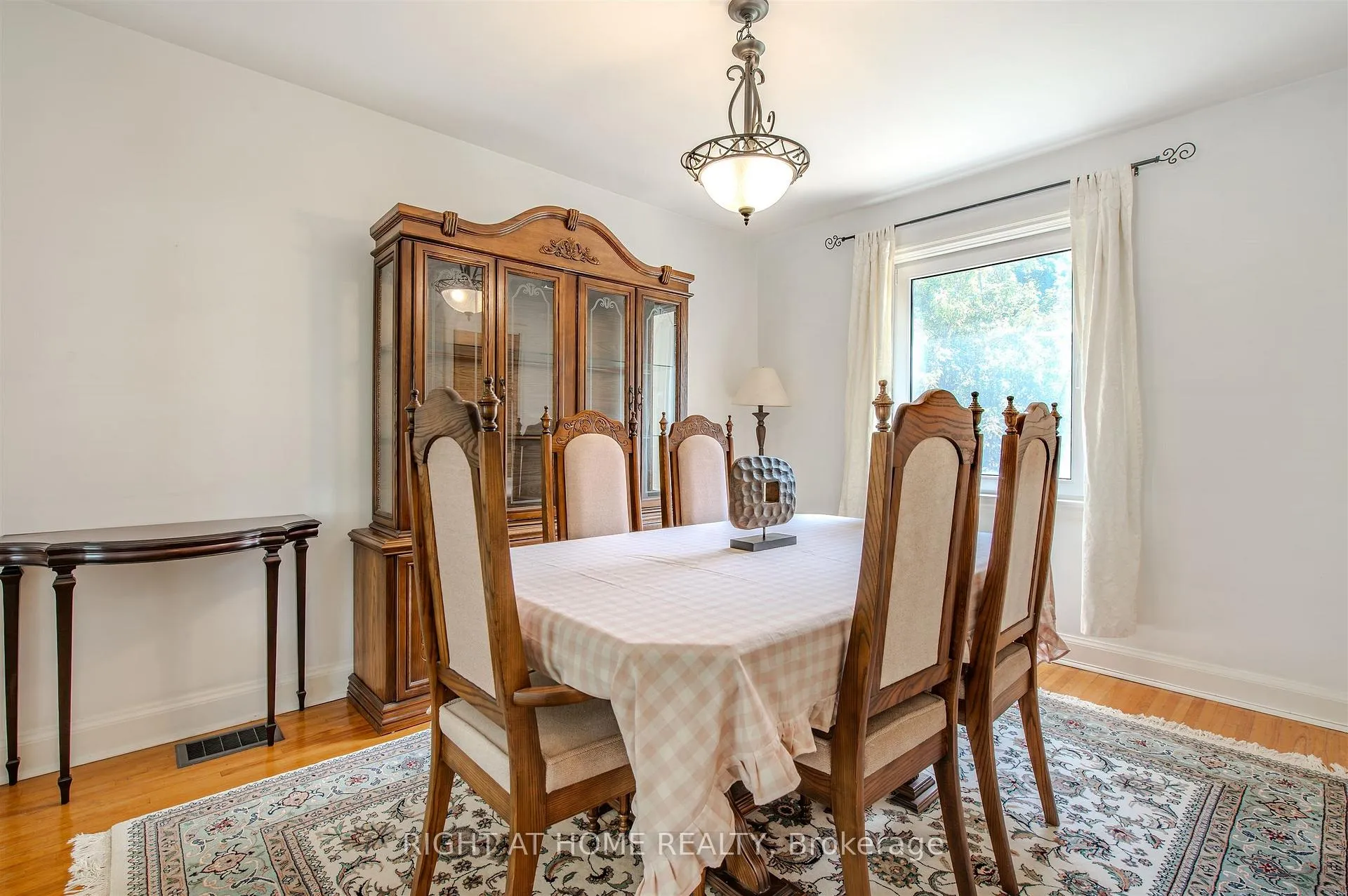Photo 13 of 309 Rathburn Road, Etobicoke, Islington-City Centre West — HOMEH